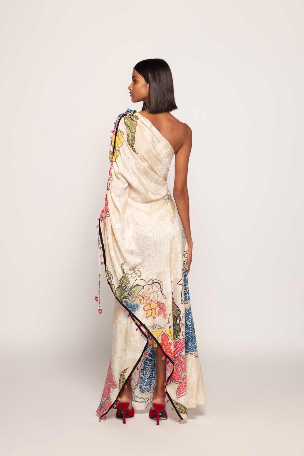 Periwinkle bandhani Print Asymmetric Kaftan With Side Slit And Hand