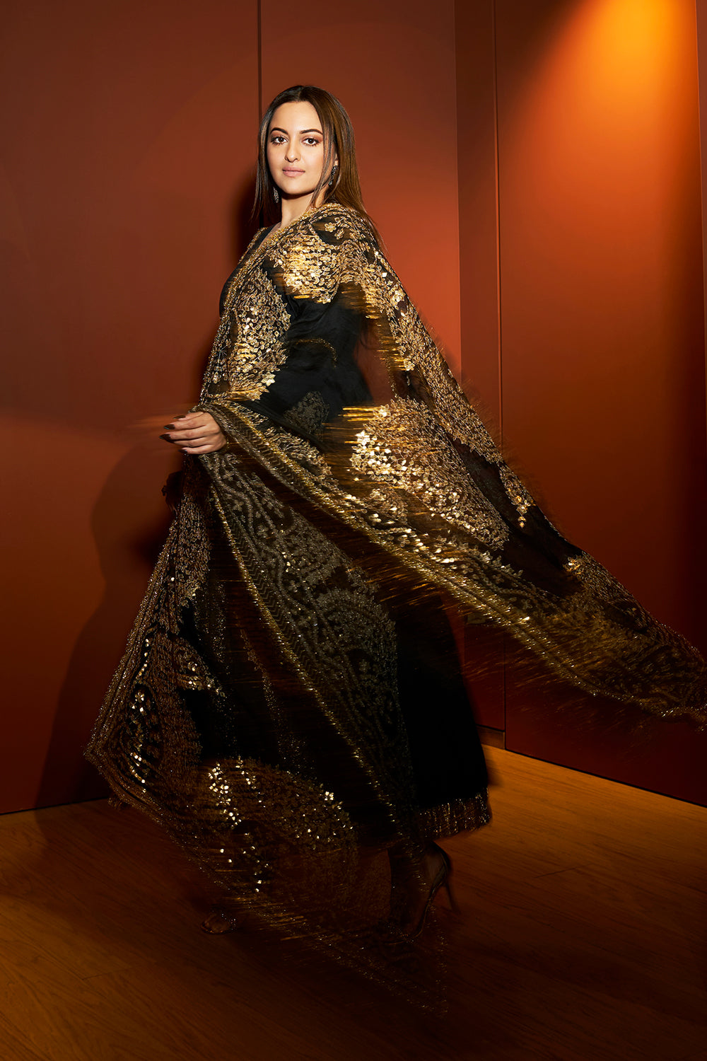 Sonakshi Sinha in Faani Angrakha Set B