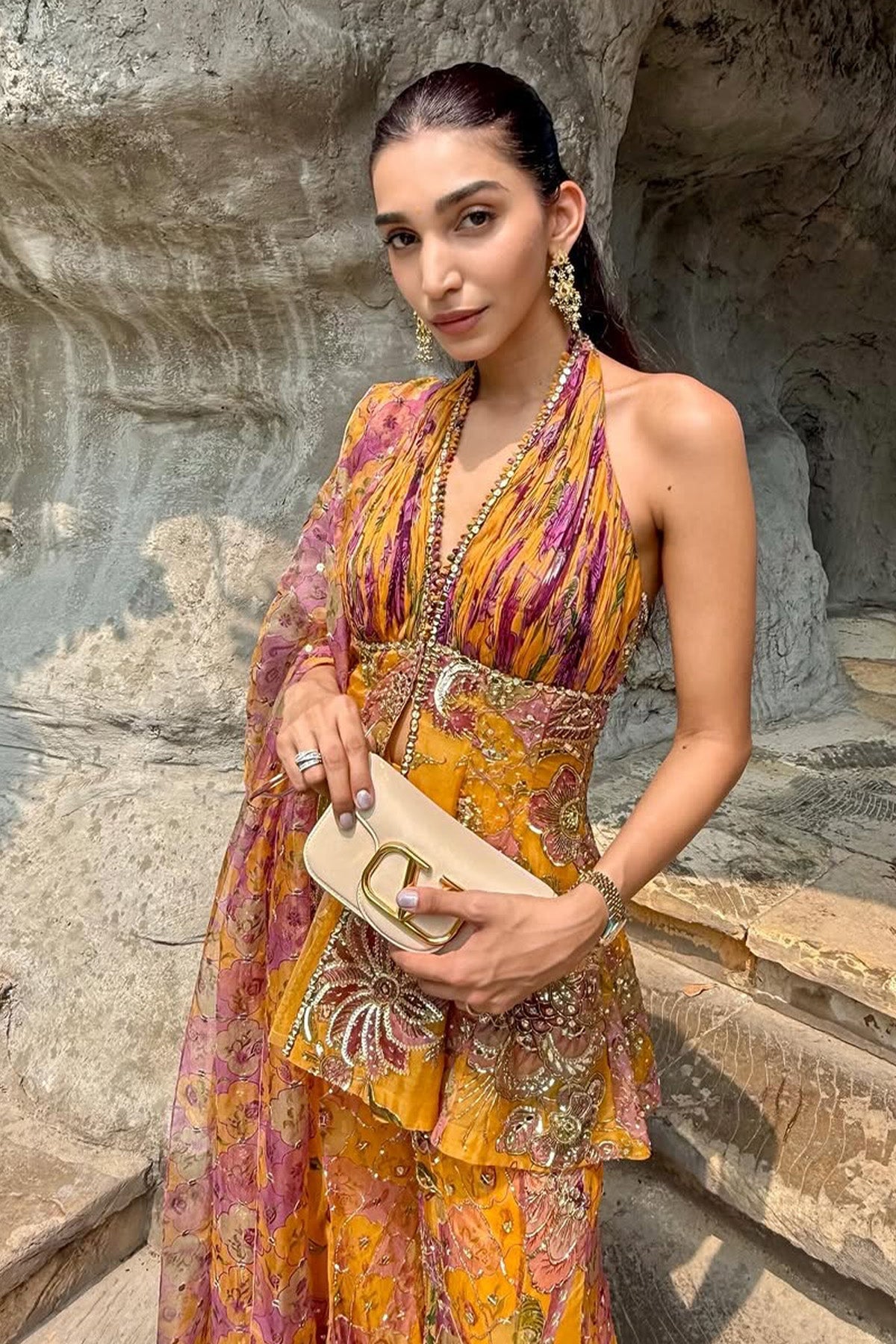 Juhi Godambe in Farhana