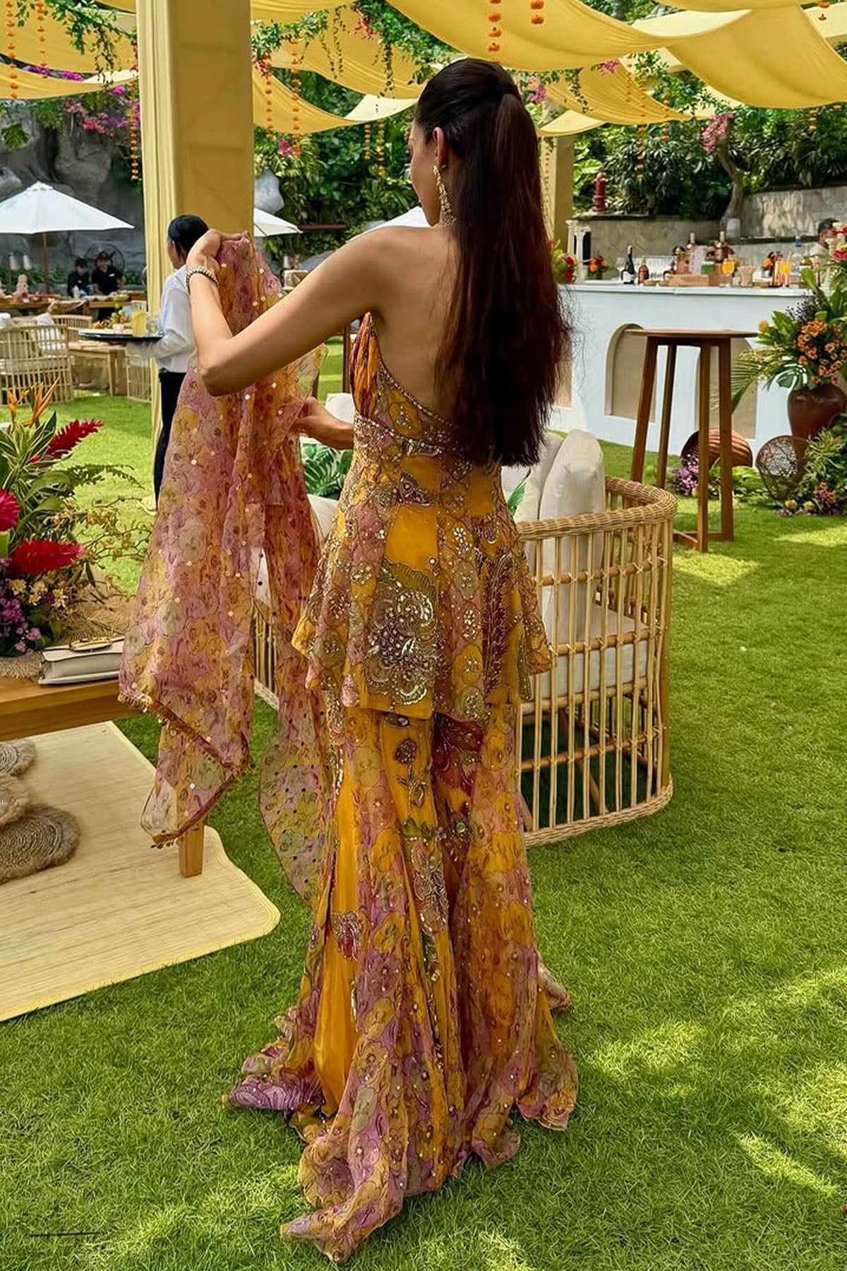 Juhi Godambe in Farhana