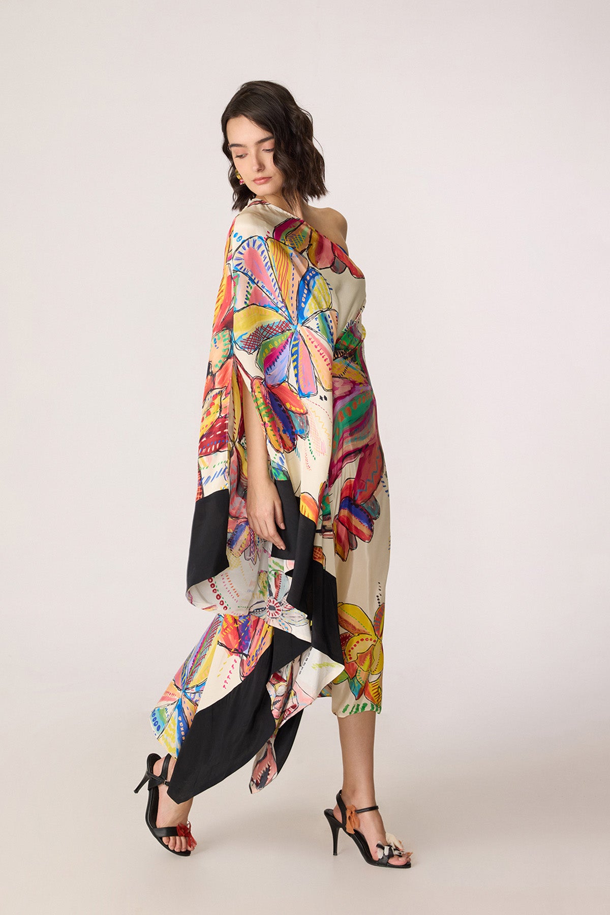 Tira Kaftan