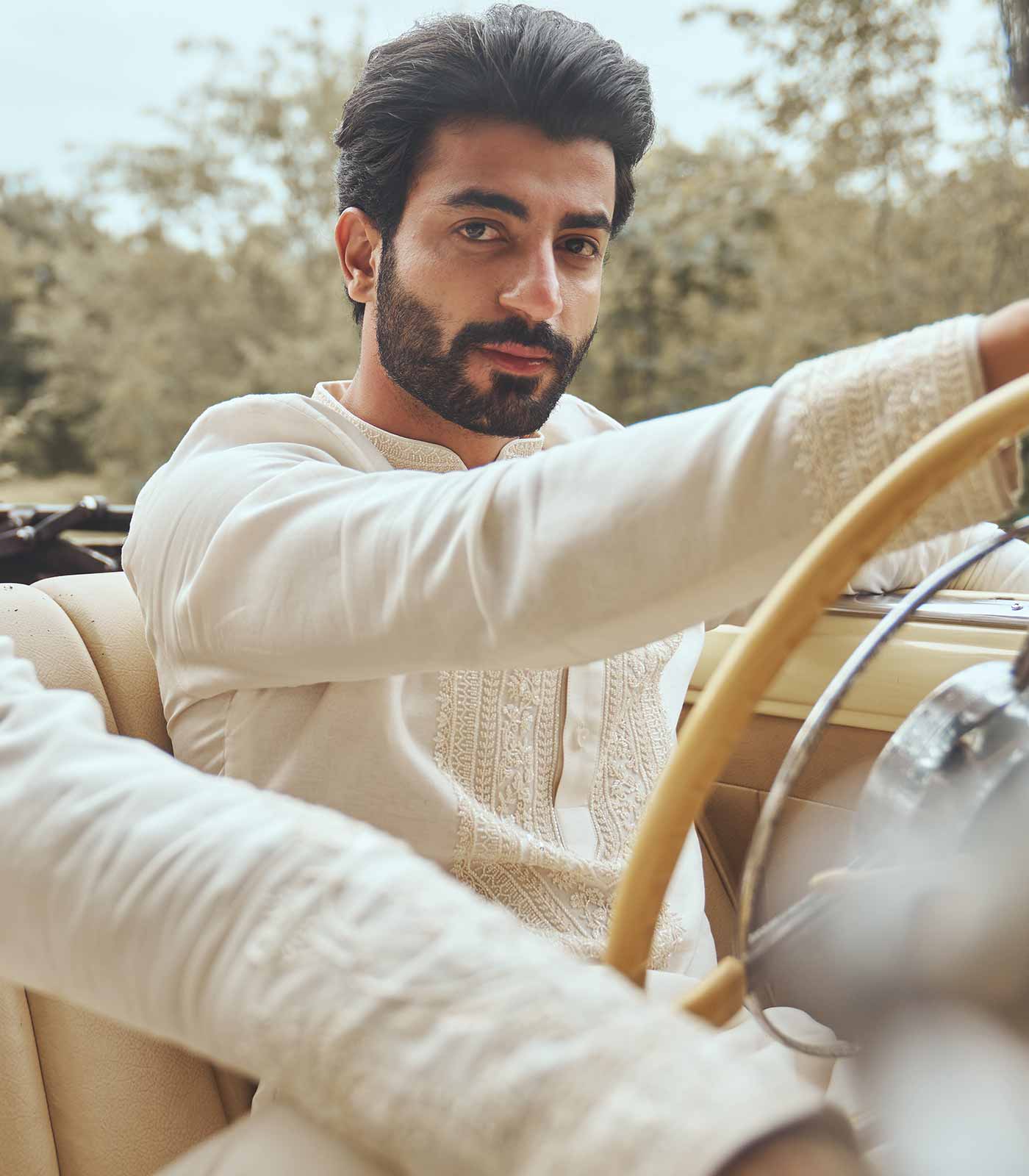 HEAVY NECKLINE KURTA SET