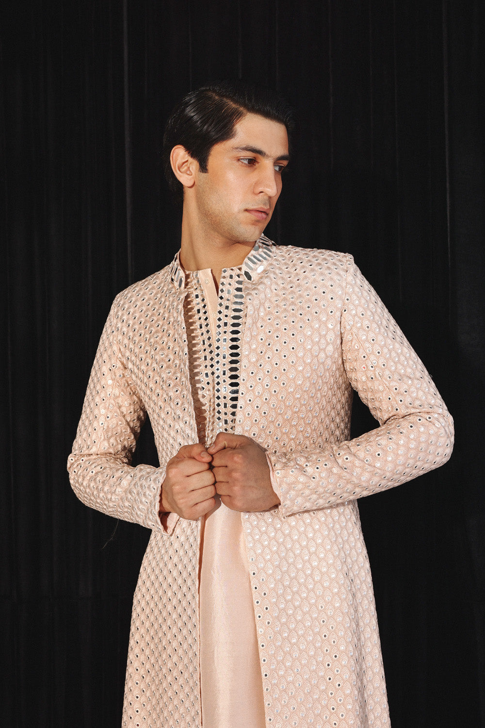 BLUSH PINK KURTA WITH MIRRORWORK AND PANTS