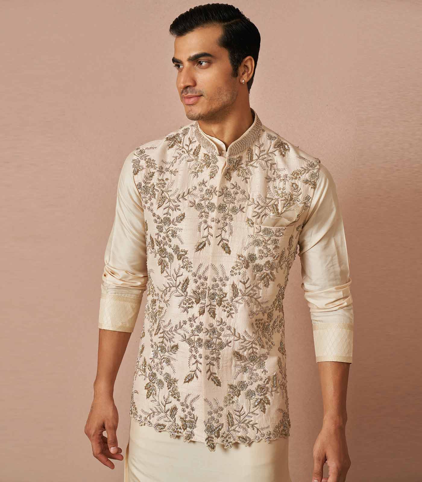 IVORY DALIUS RASWILK EMBROIDERED BANDI KURTA SET