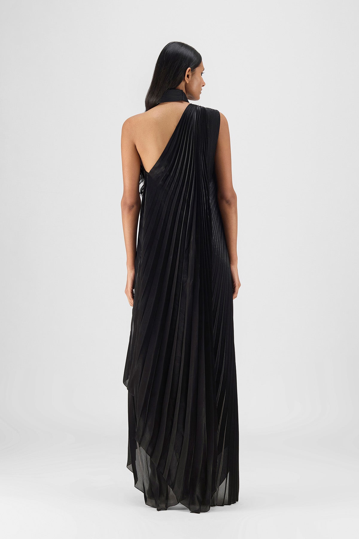 PLEATED FLUID DRESS