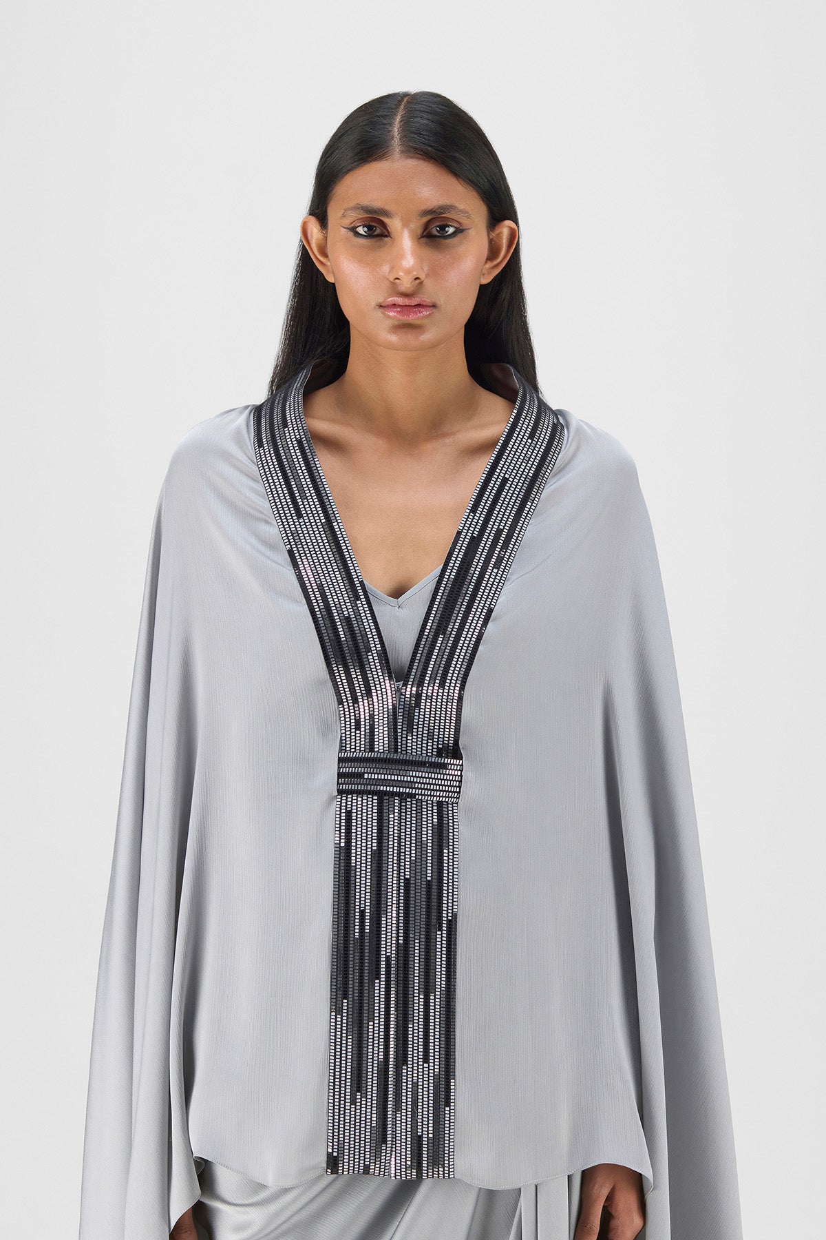 METALLIC STRUCTURED CAPE
