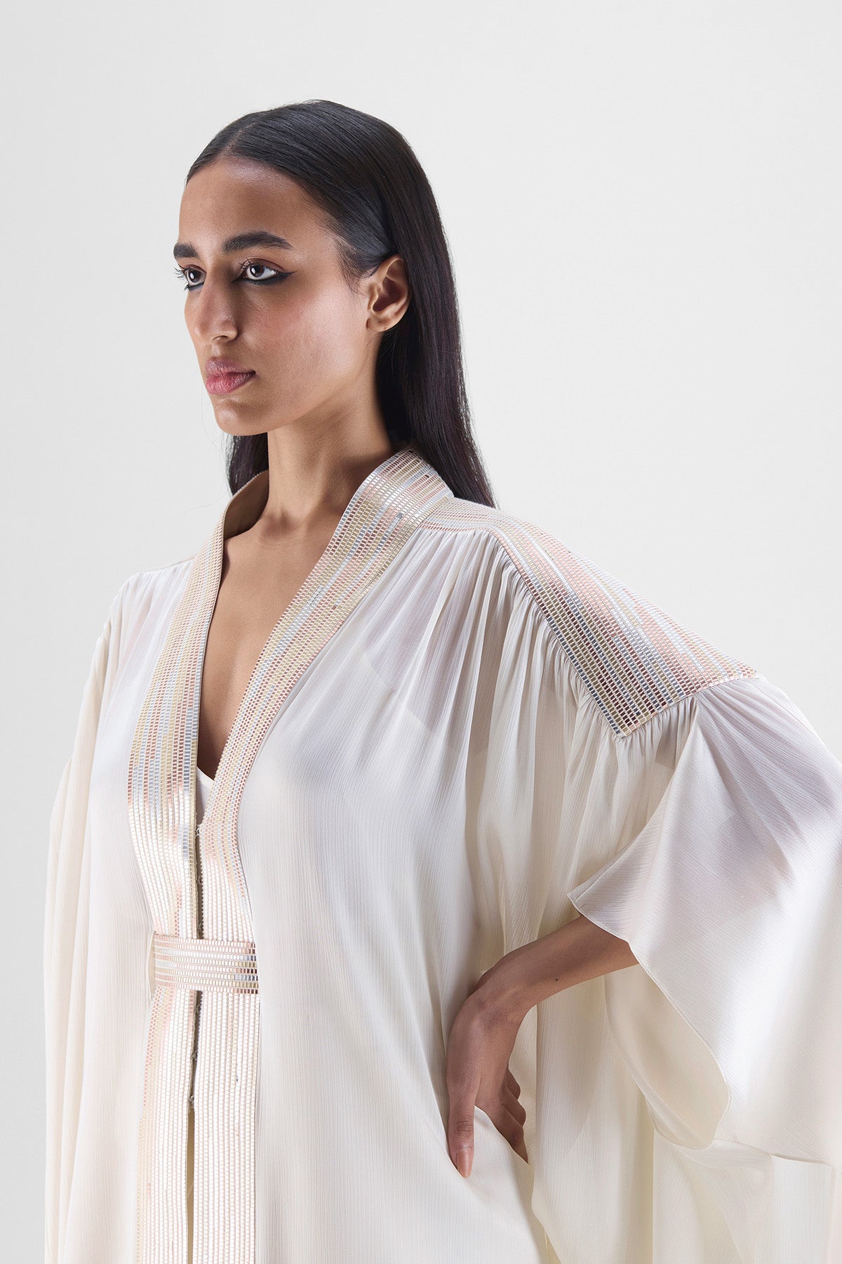 METALLIC STRUCTURE CAPE SET