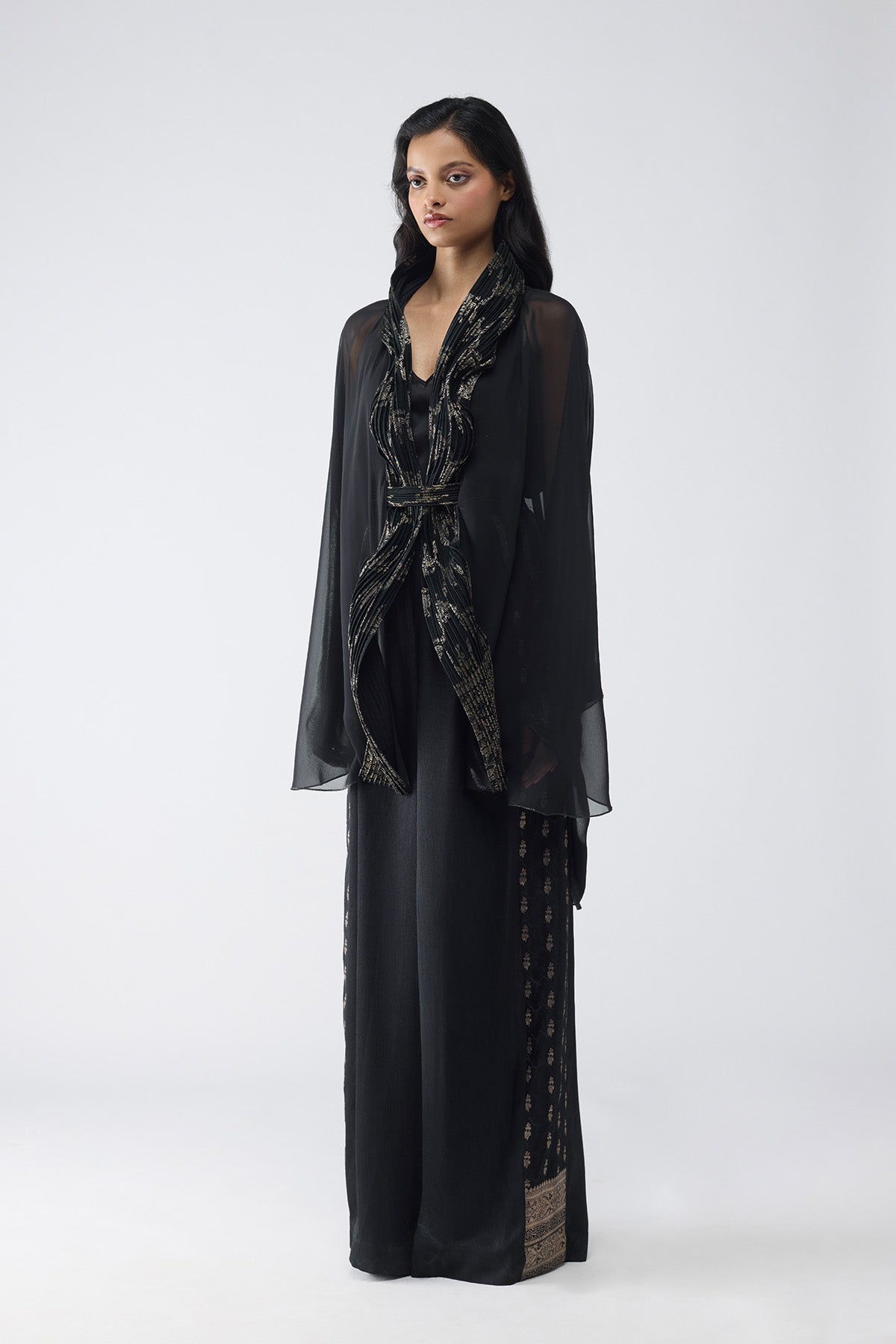 Banarsi Micropleated Cape Set