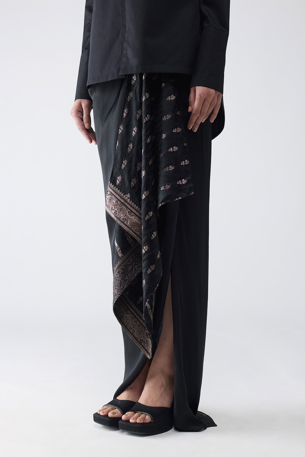 Banarasi Off-Shoulder Cape Set
