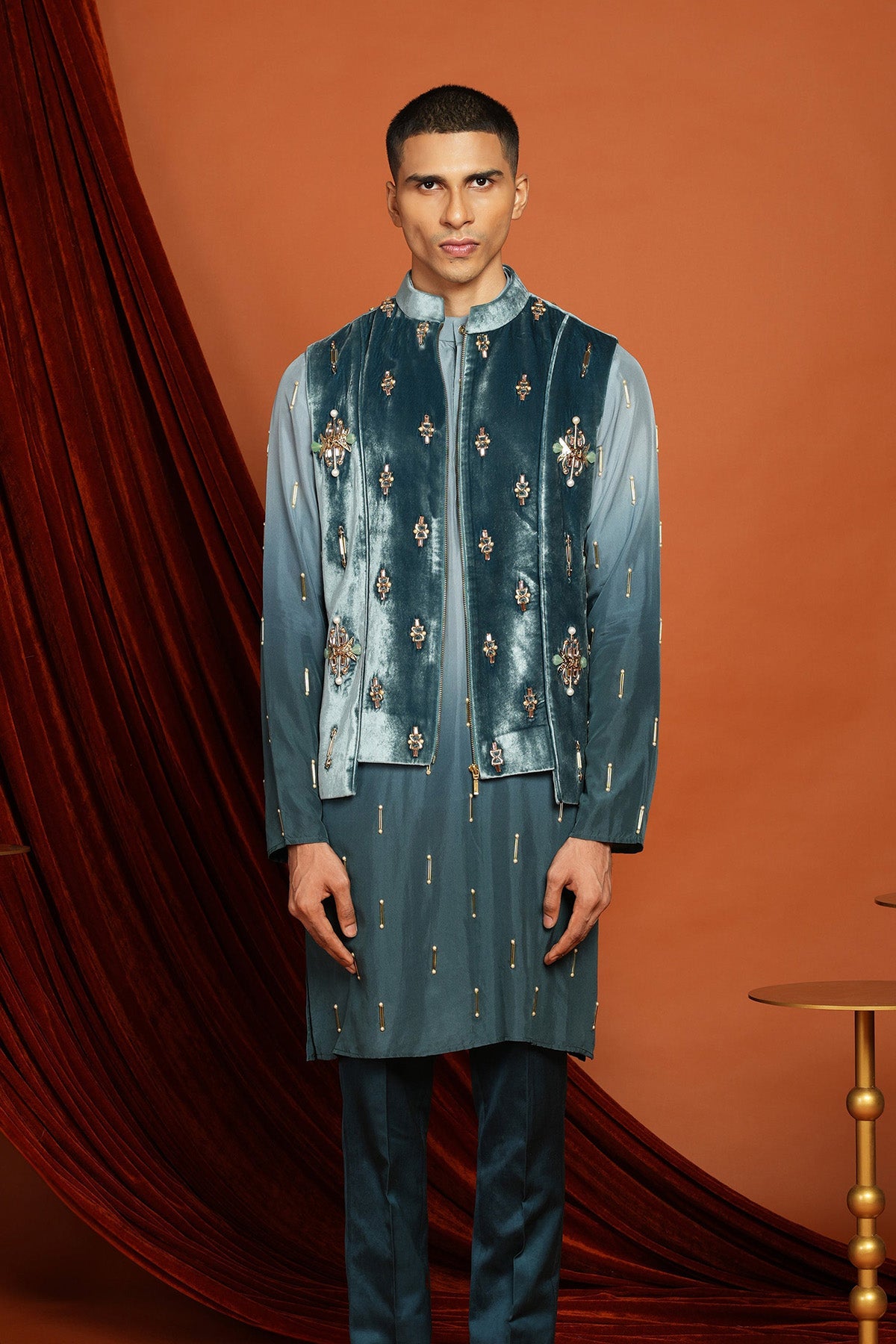 NOAH BLUE VEST JACKET SET