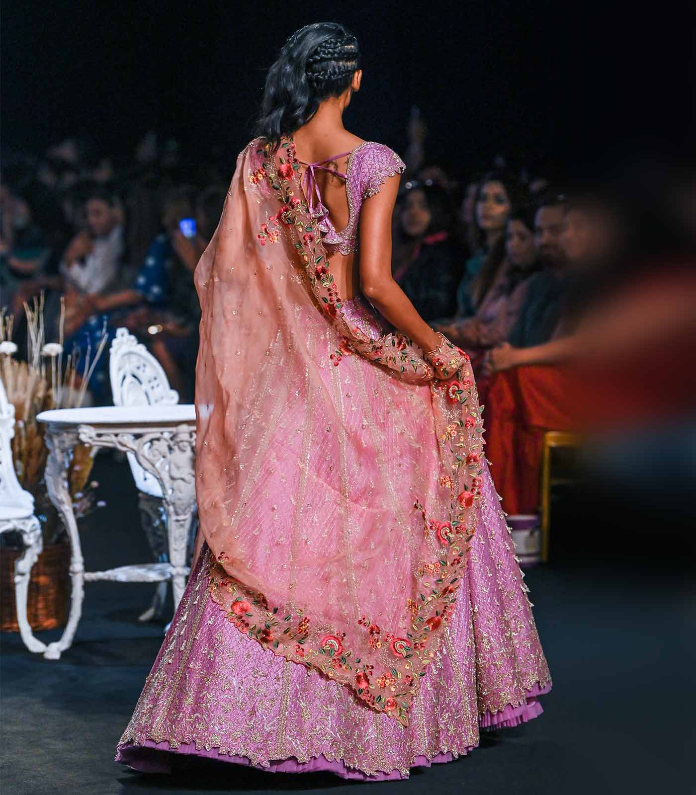 HUSTLE LEHENGA