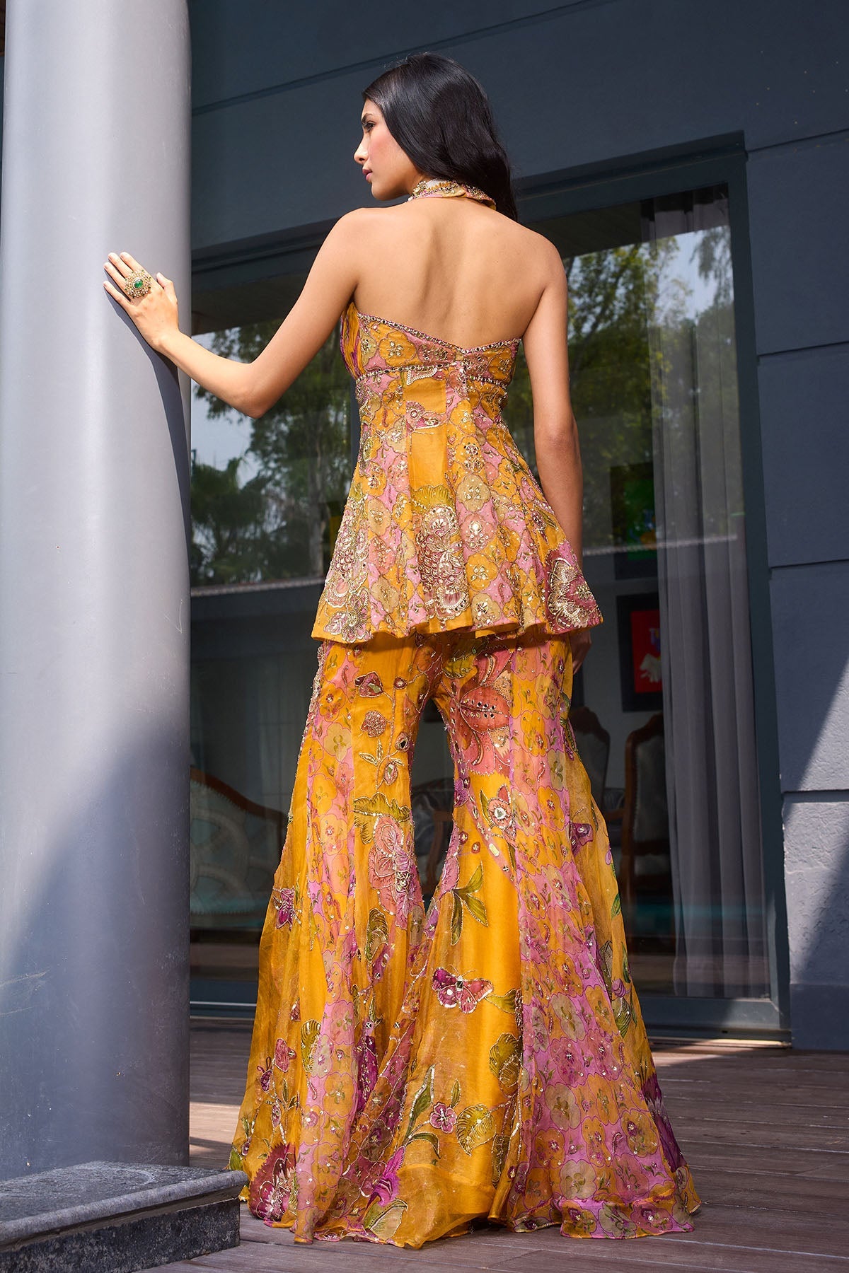 Juhi Godambe in Farhana