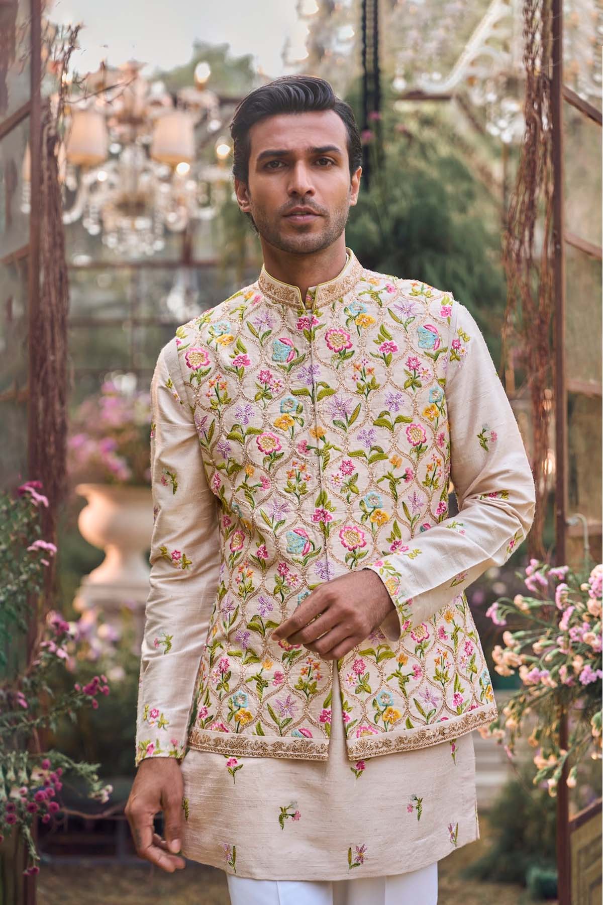 Multi-Coloured Floral Bundi Set