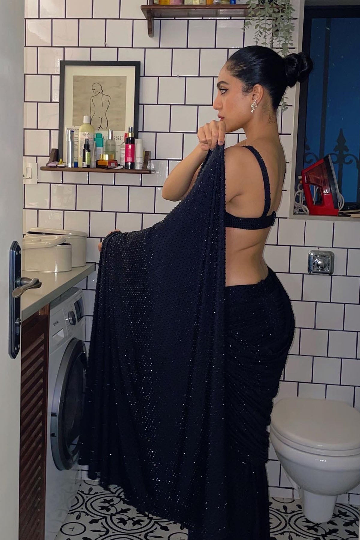 Sobhita Dhulipala in Valora Gown Set - B