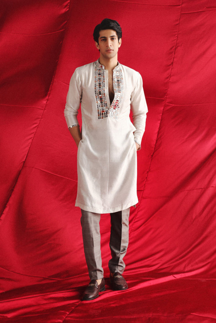 Silver Grey Kurta With Mirrorwork