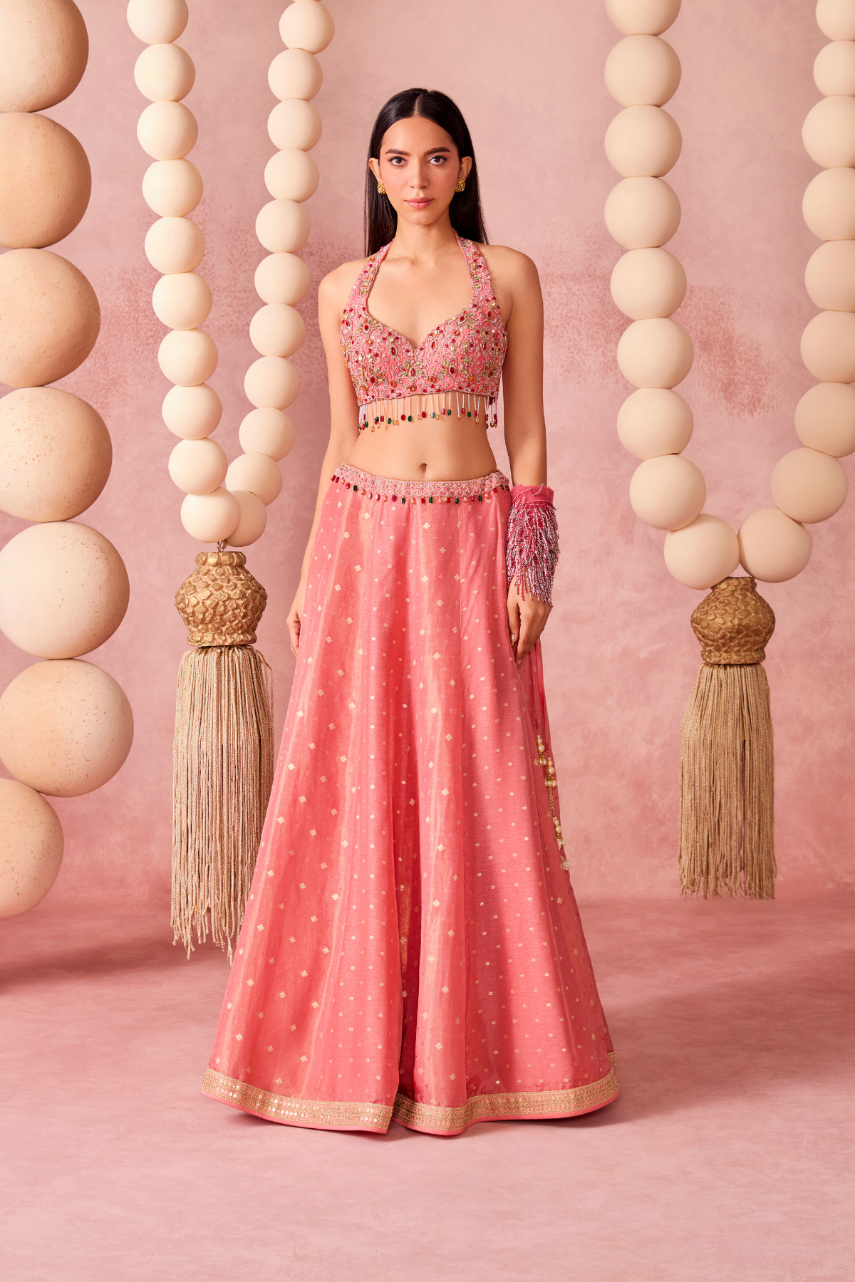 Gulnar Lehenga