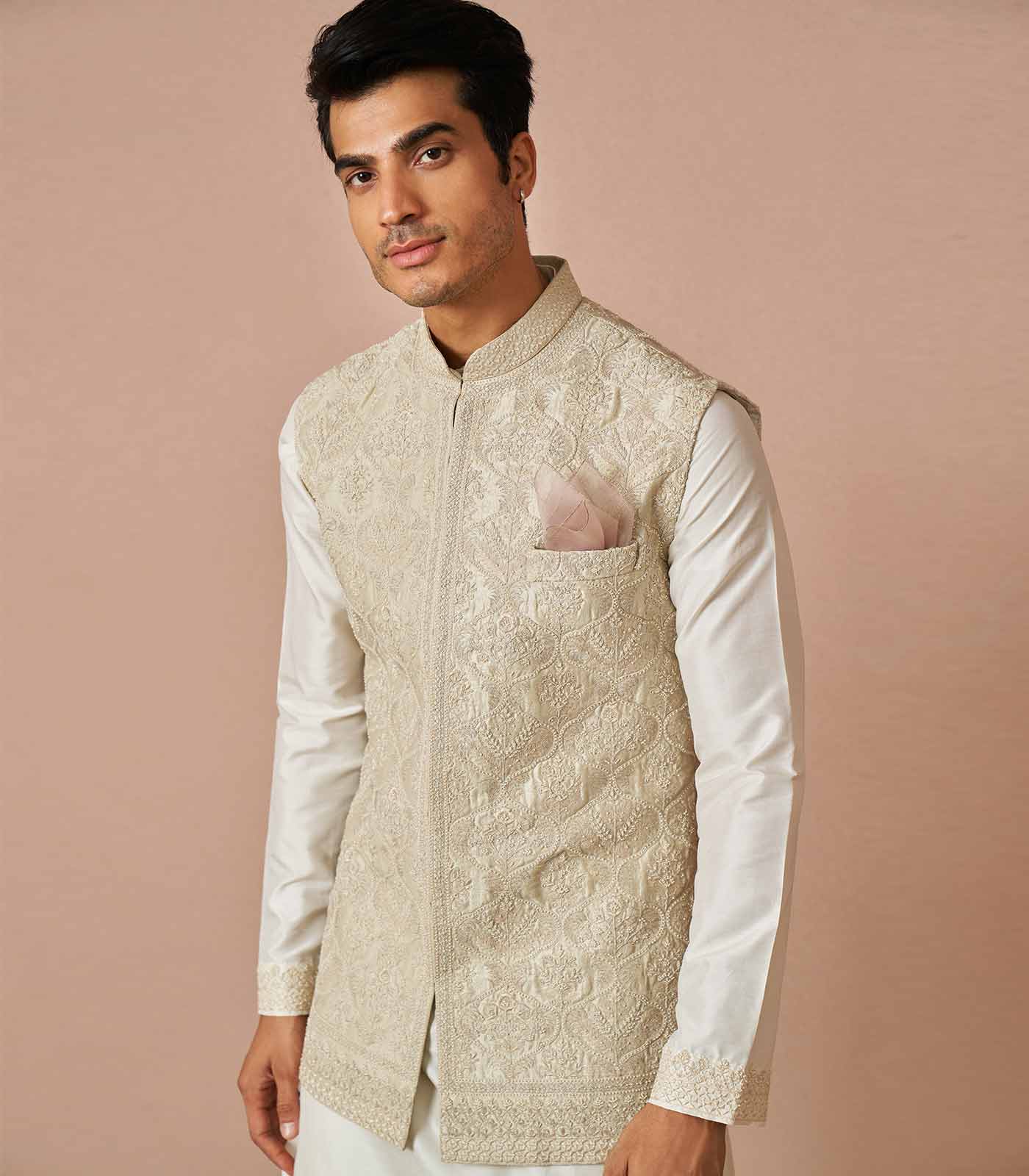 IVORY RAWSILK KIAAN PEARL EMBROIDERED BANDI SET