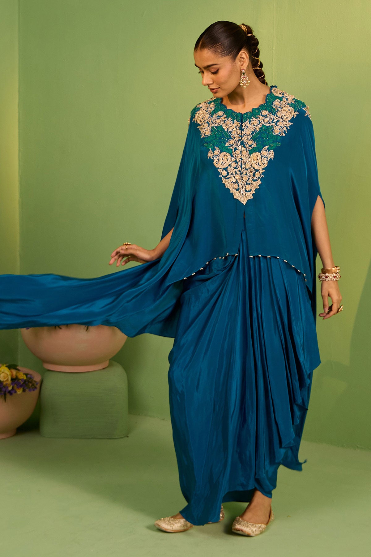 Nizana Navy Blue Kaftan Set