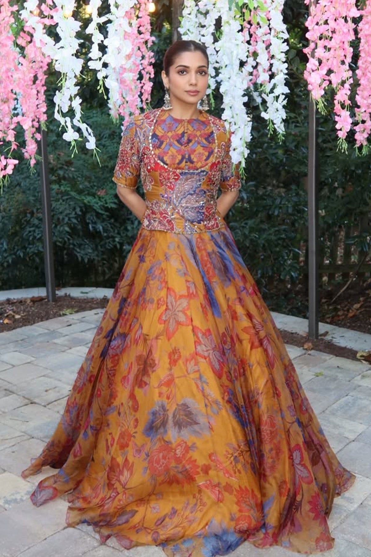 Samiksha Pendekar in Liba