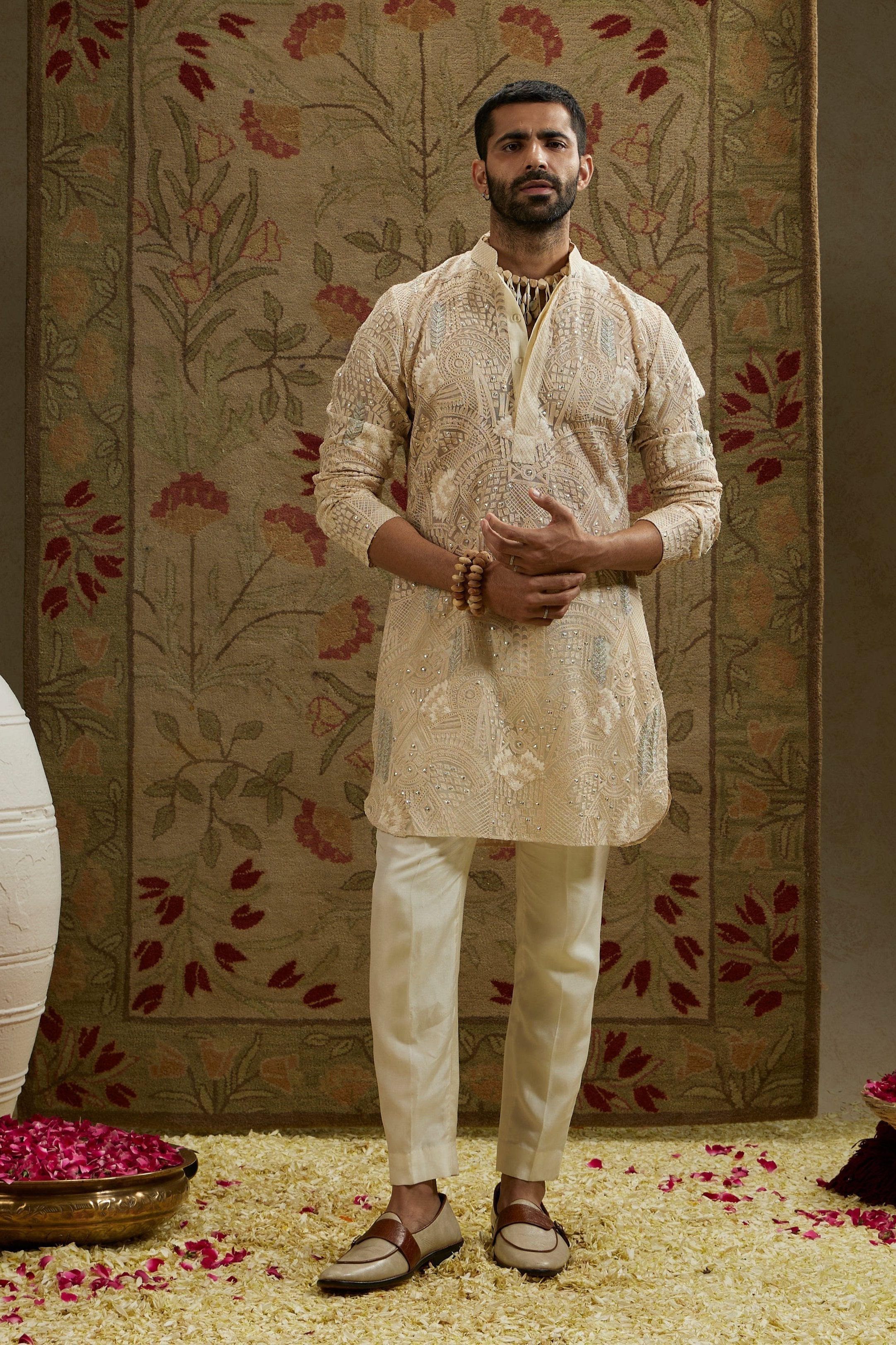 MAGNOLIA ORGANZA EMBELLISHED KURTA SET