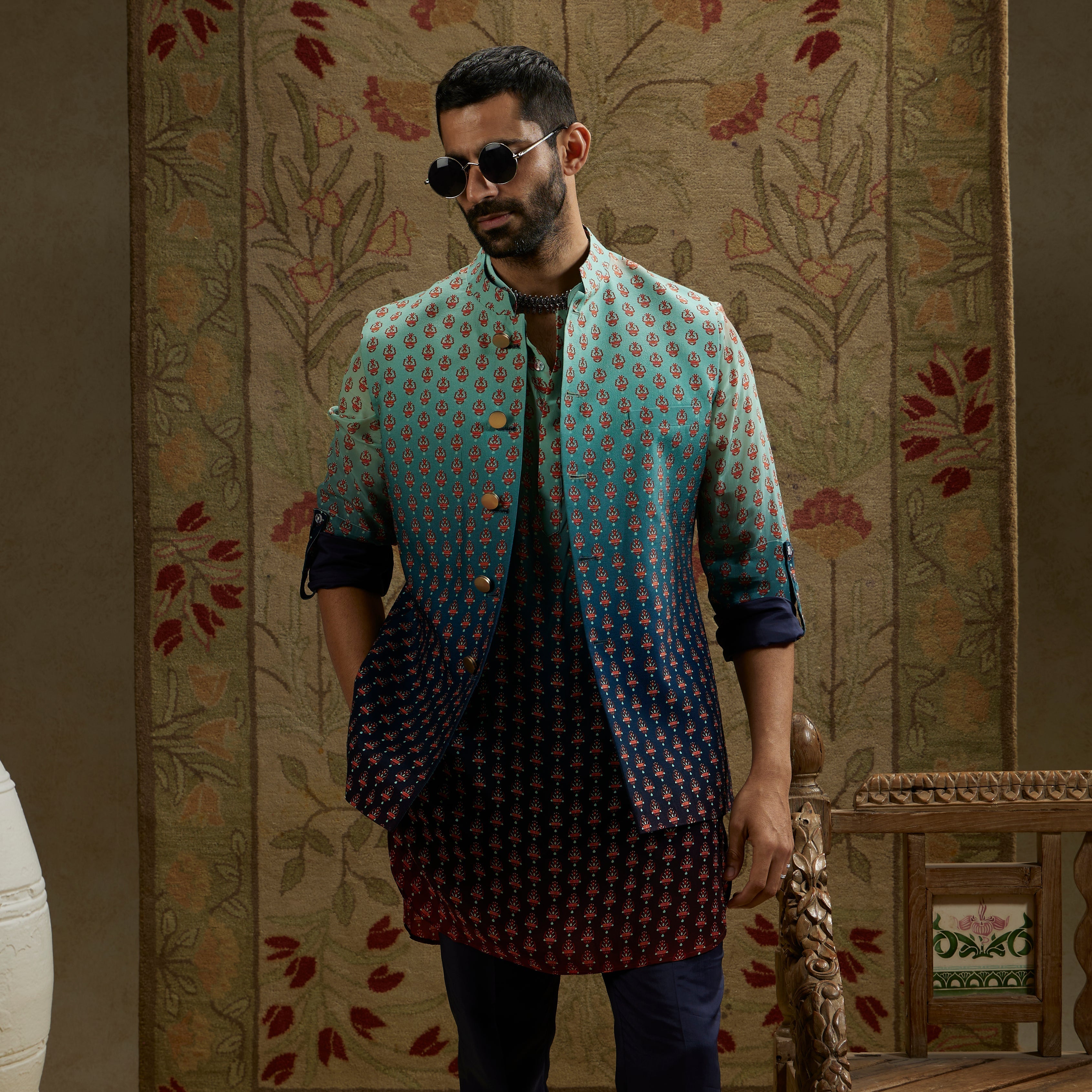 BLUE OMBRE BUTTI PRINTED REVERSIBLE BUNDI