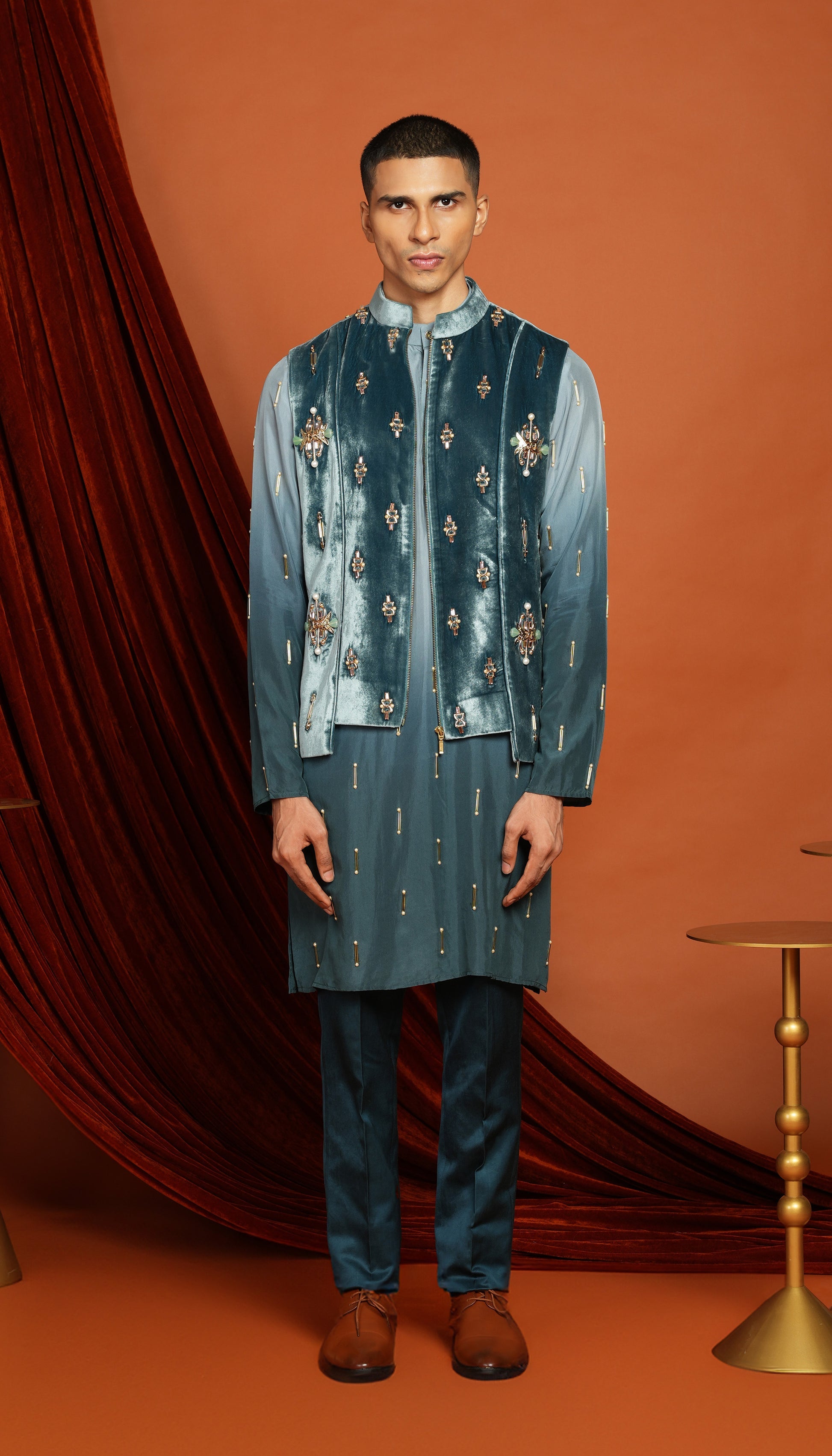 NOAH BLUE VEST JACKET SET