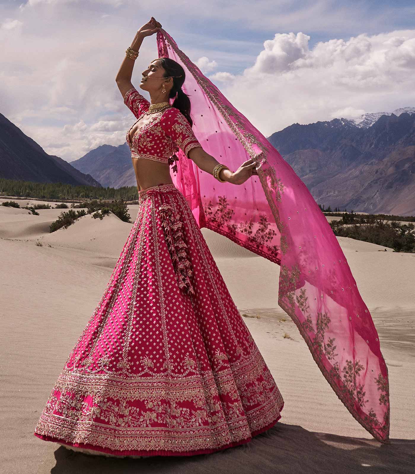NYOMAA LEHENGA SET