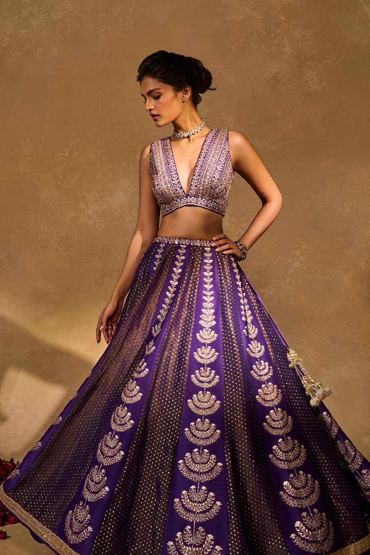 Maitri Lehenga