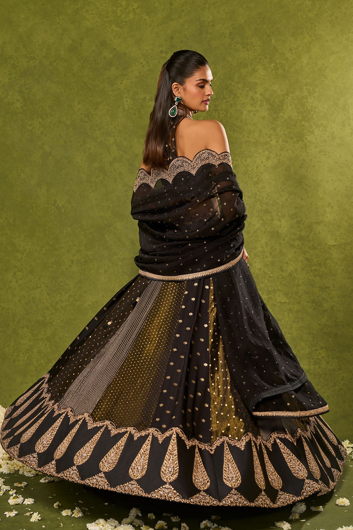 Nandana Lehenga