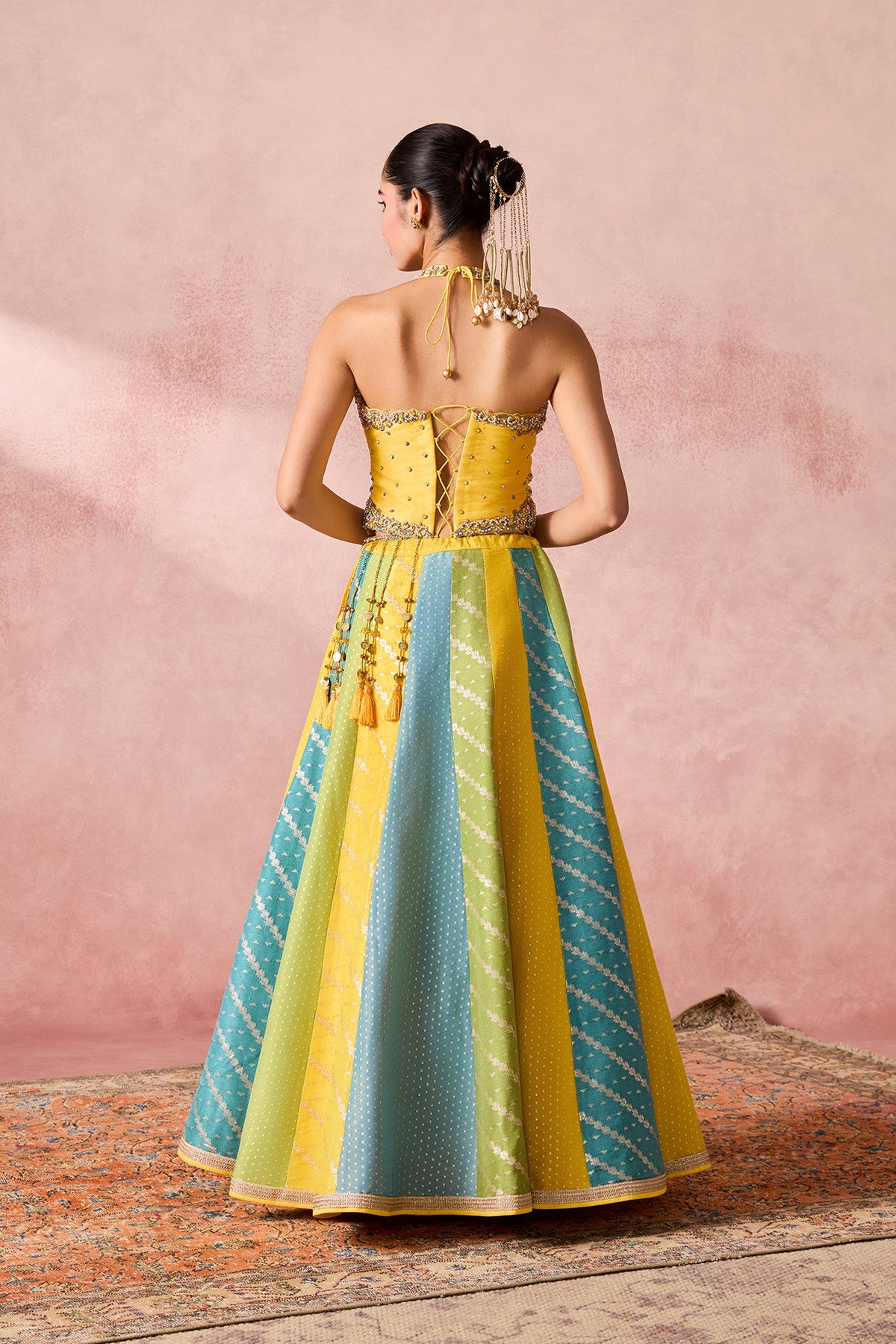 Juhi Lehenga