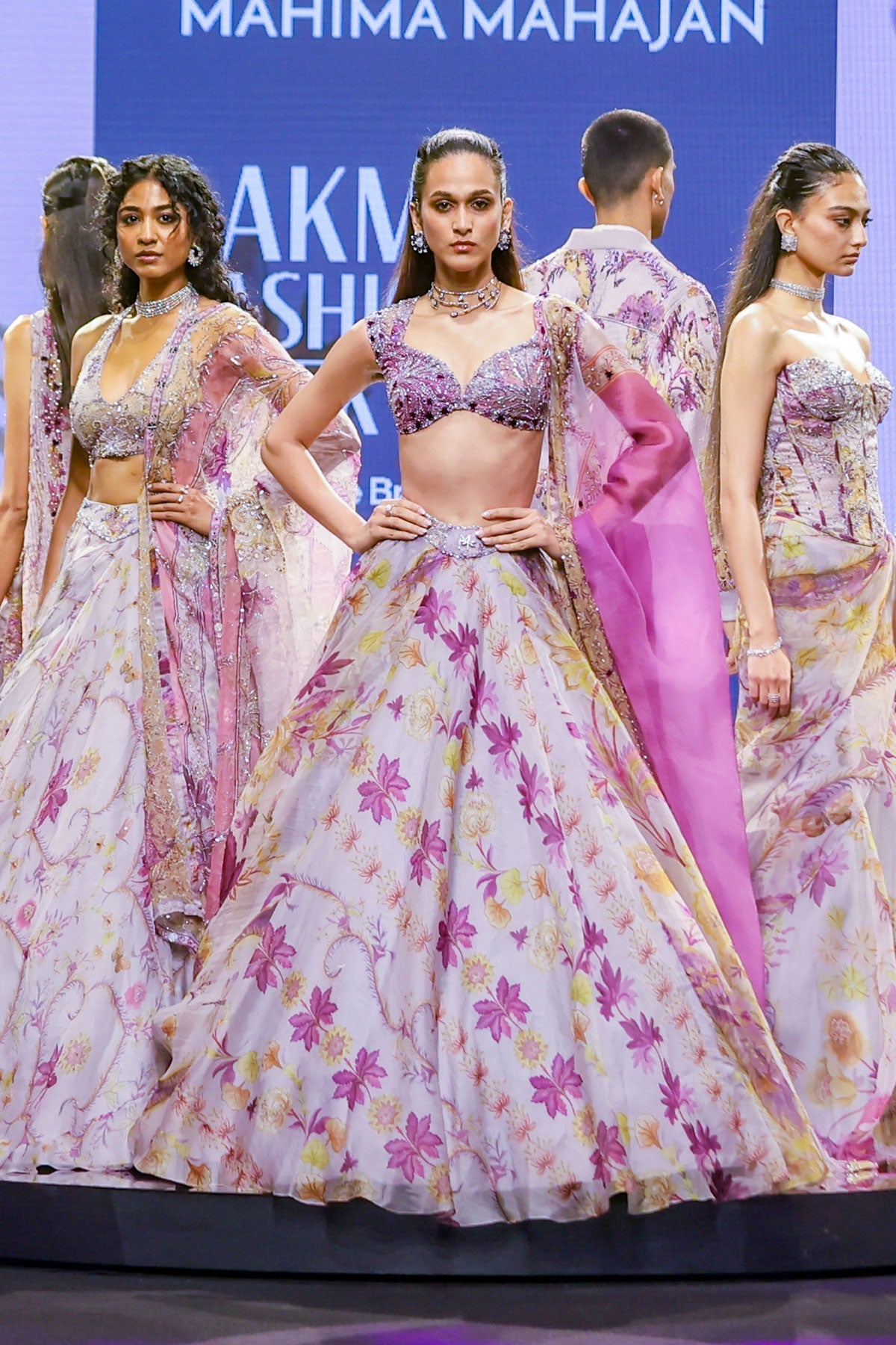 Layla - Ready To Ship