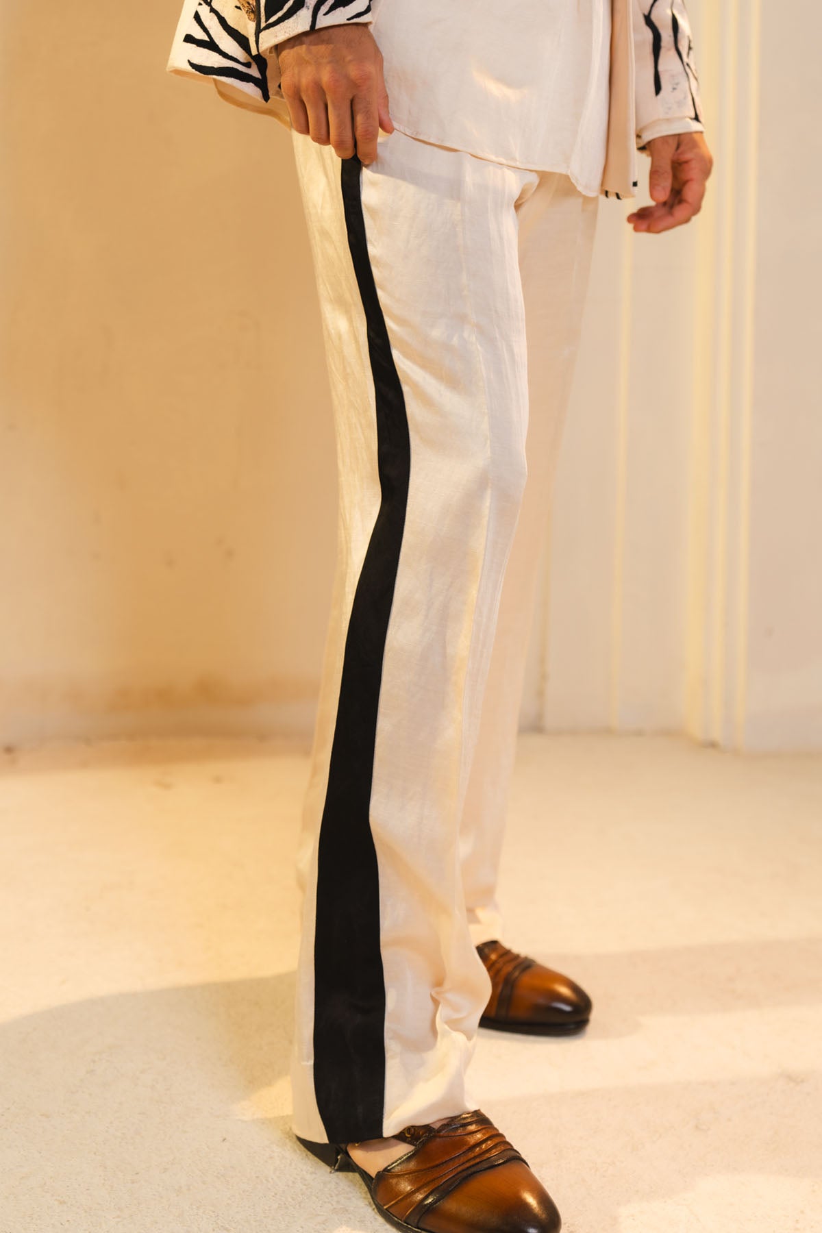 Concept Blazer With Hand Paint And Hand Embroidery. Paired With A Matching Kurta And Trousers.