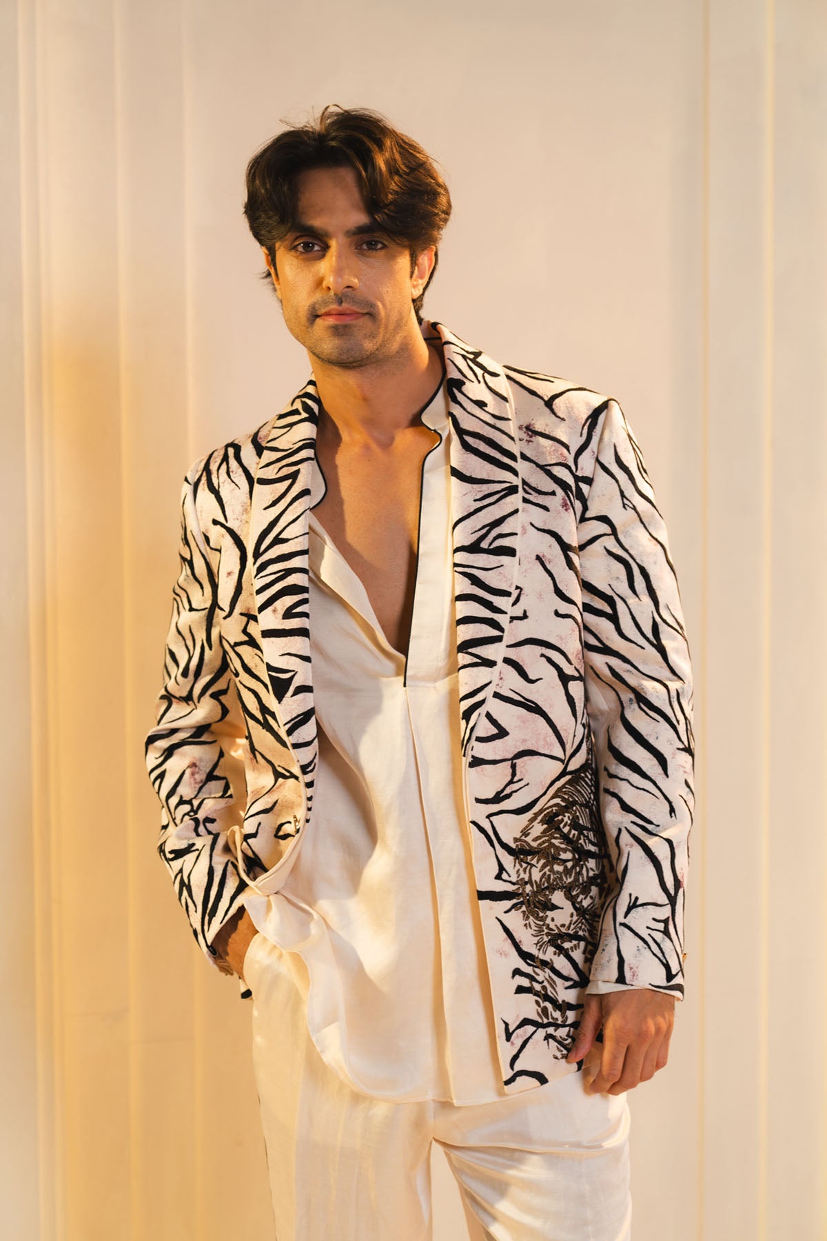 Concept Blazer With Hand Paint And Hand Embroidery. Paired With A Matching Kurta And Trousers.