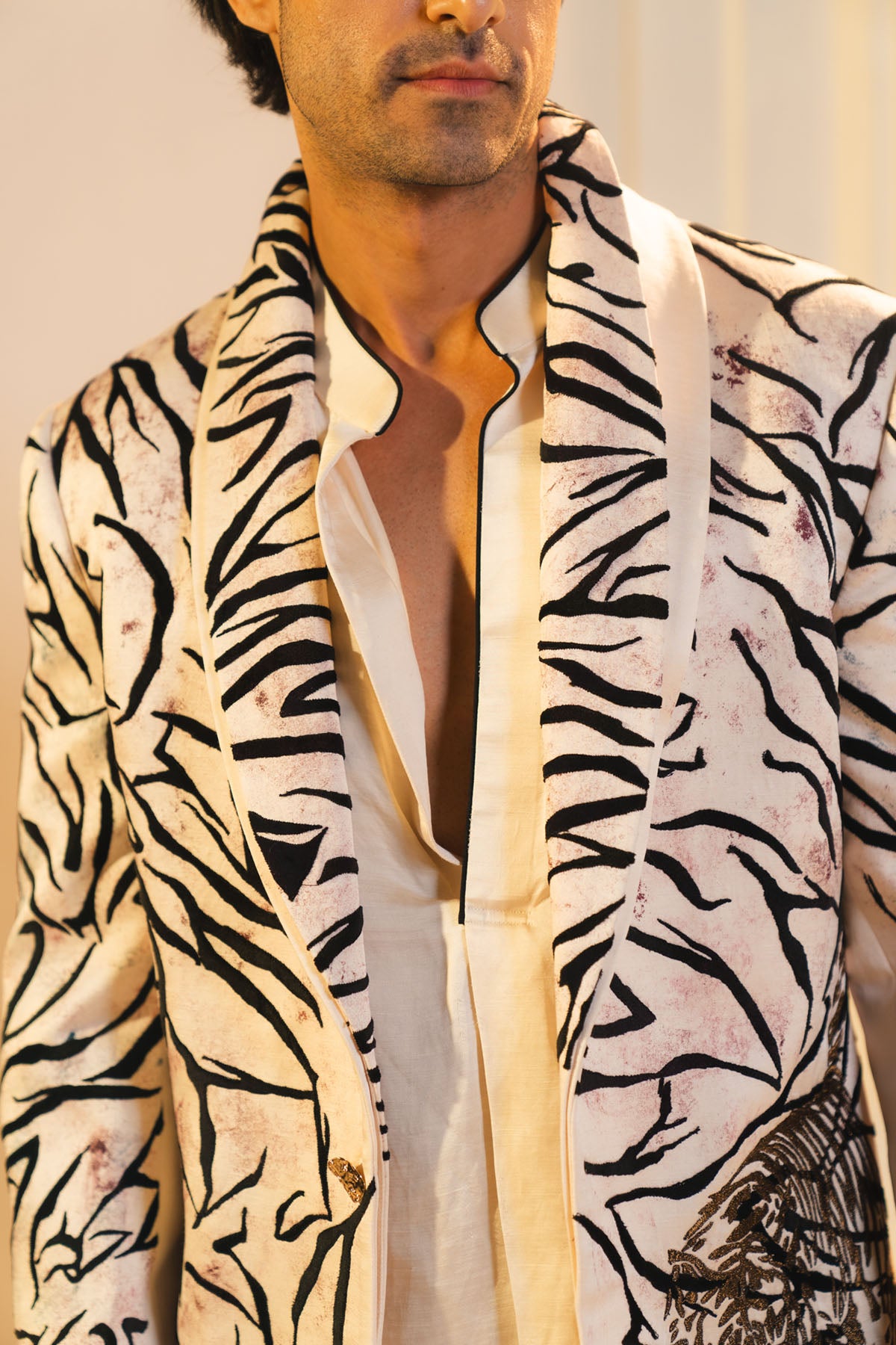 Concept Blazer With Hand Paint And Hand Embroidery. Paired With A Matching Kurta And Trousers.