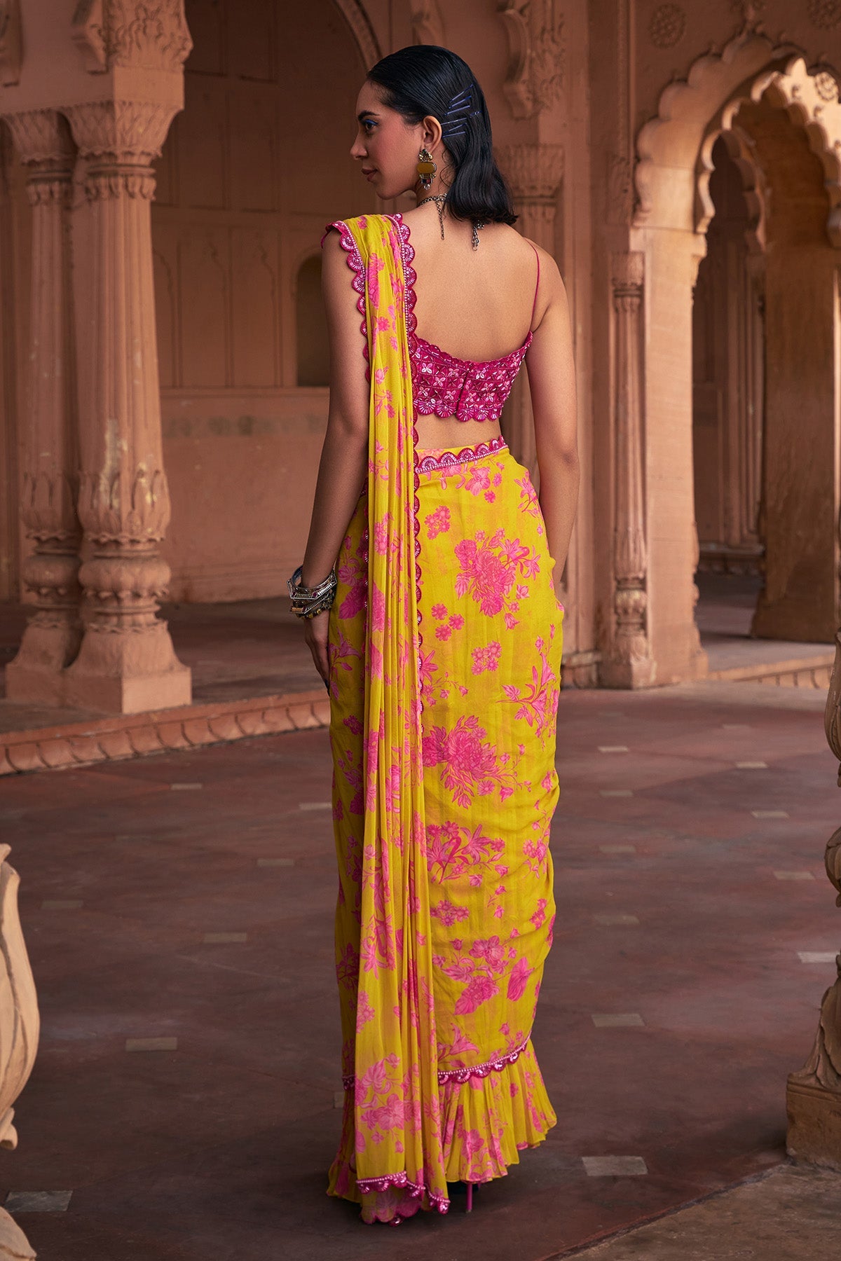 MANGO YELLOW FLORAL PRINT & HIGHLIGHTED SAREE SET