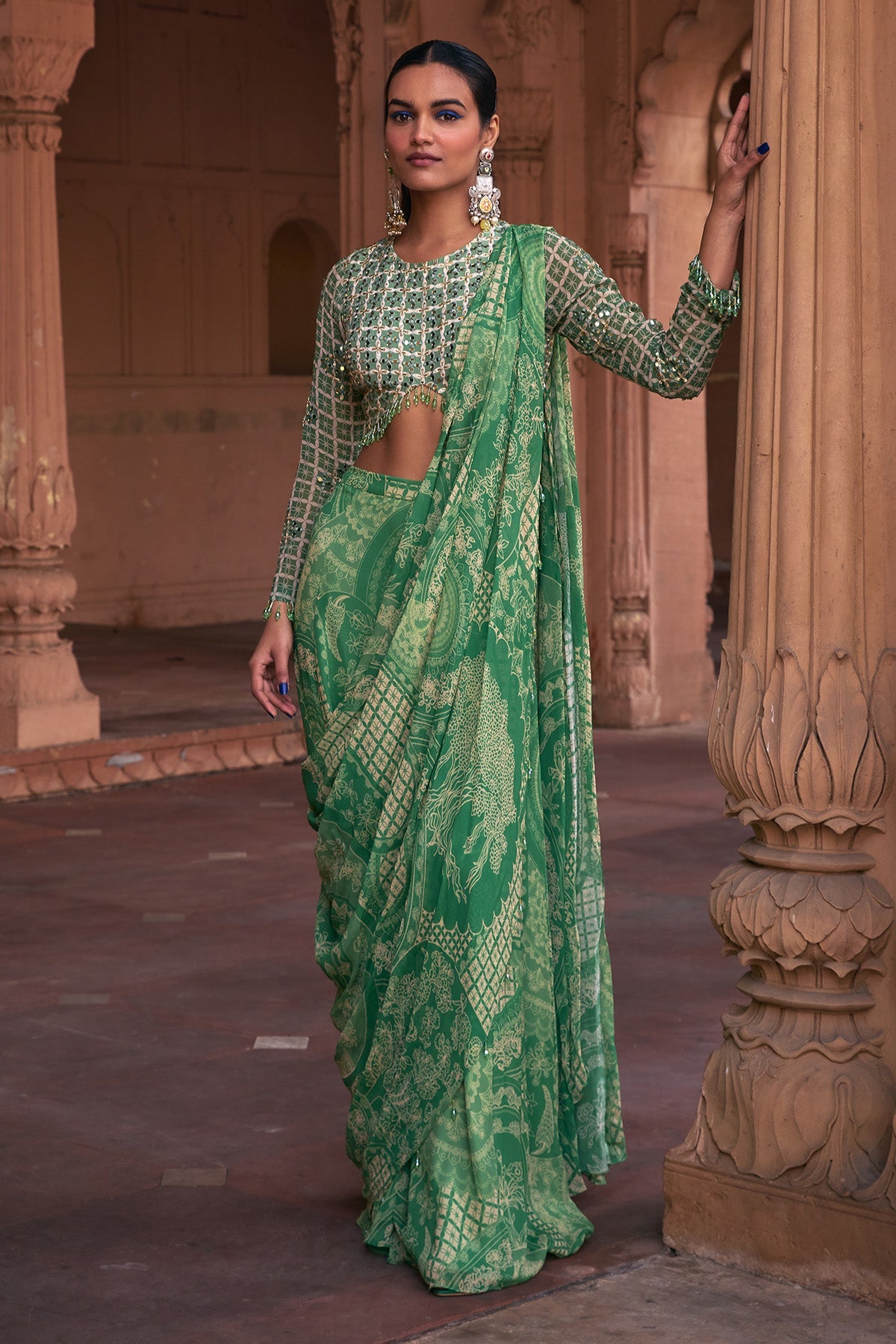 SAGE GREEN THIKRI PRINT & HIGHLIGHTED SAREE SET