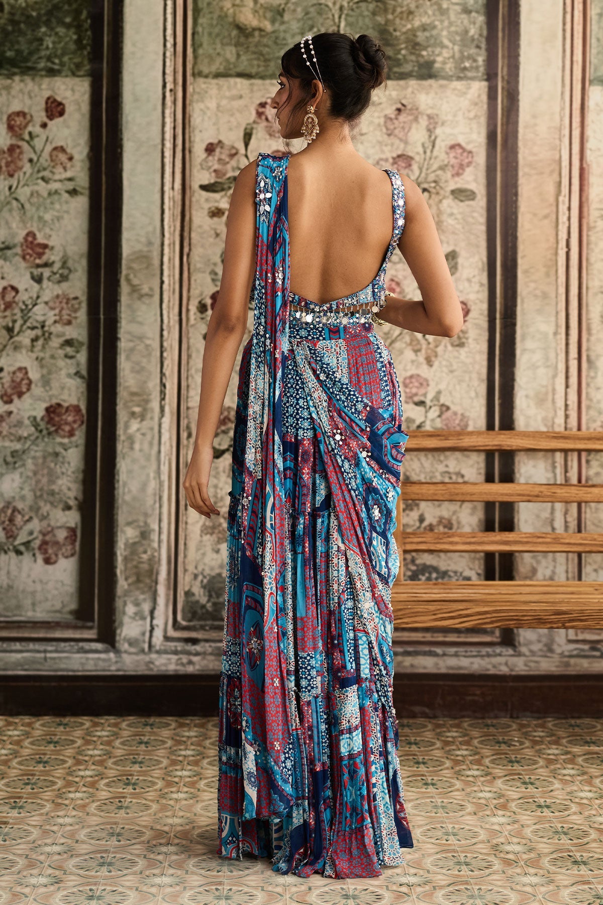 Teal Print And And Highlighted Square Neck Blouse With Tiered Skirt Saree Set