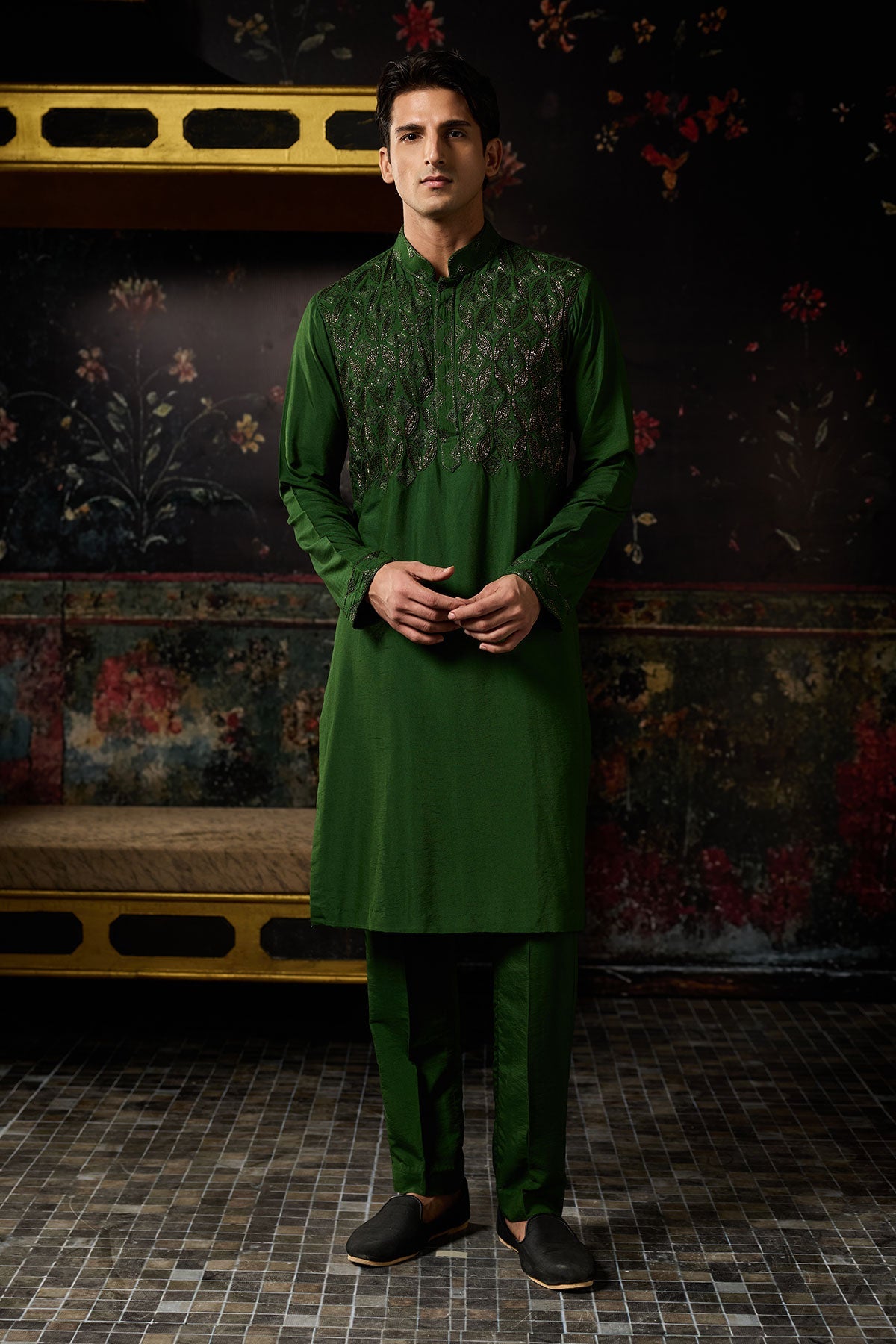 Green Embroidered Kurta & Pants