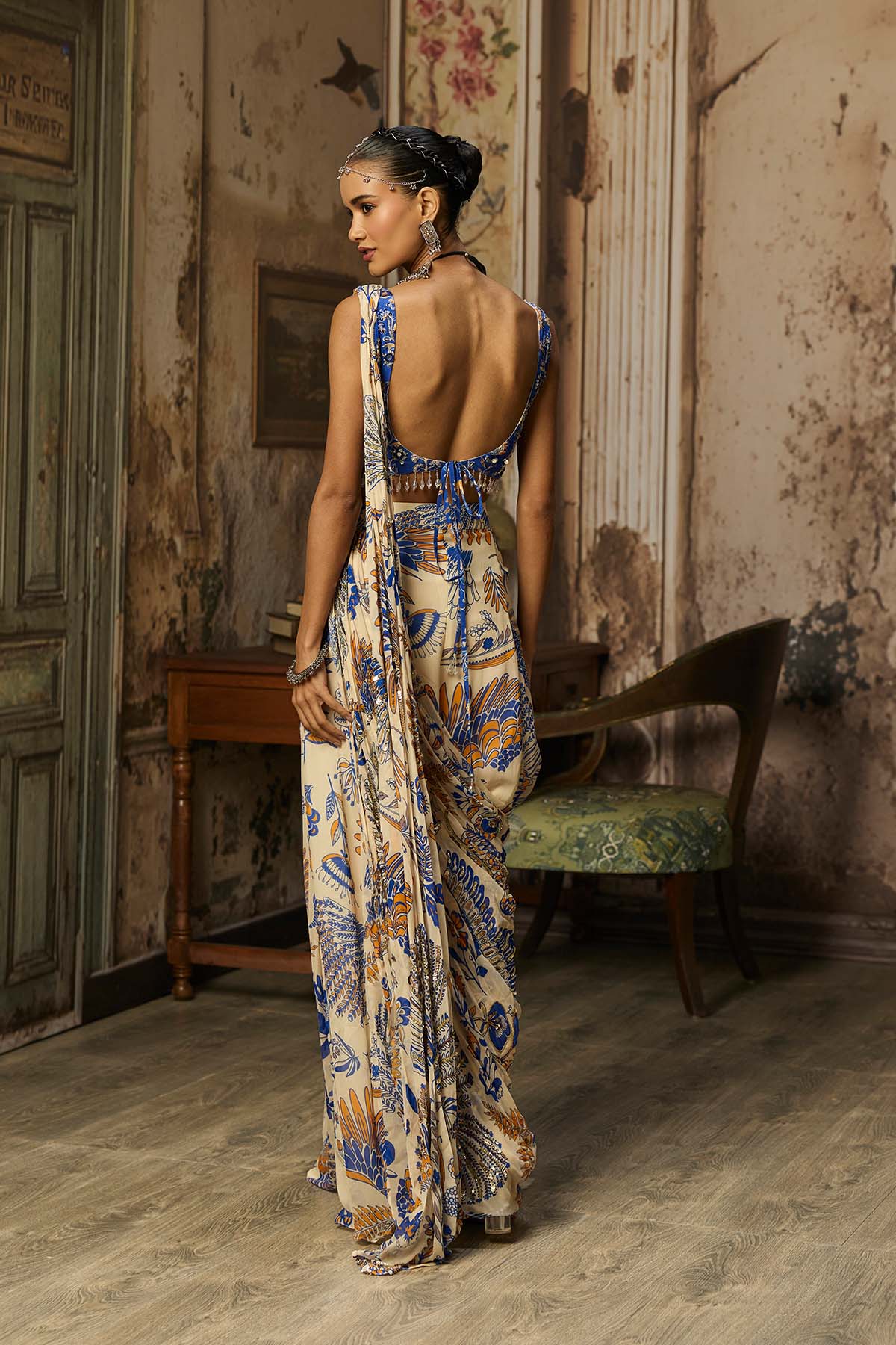 IVORY PRINTED AND HIGHLIGHTED SHARARA PANTS SAREE SET