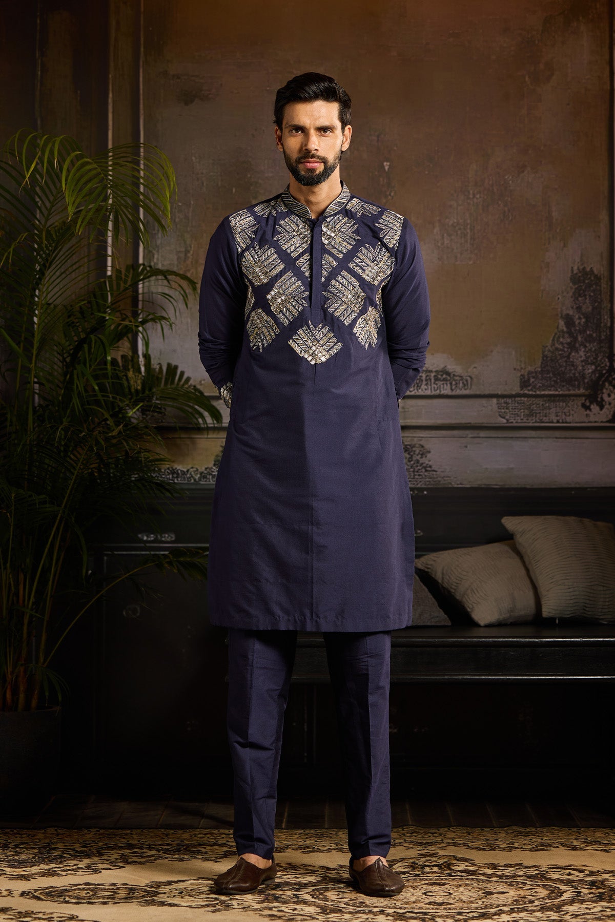 DARK BLUE EMBROIDERED KURTA PAIRED WITH DARK BLUE PANTS