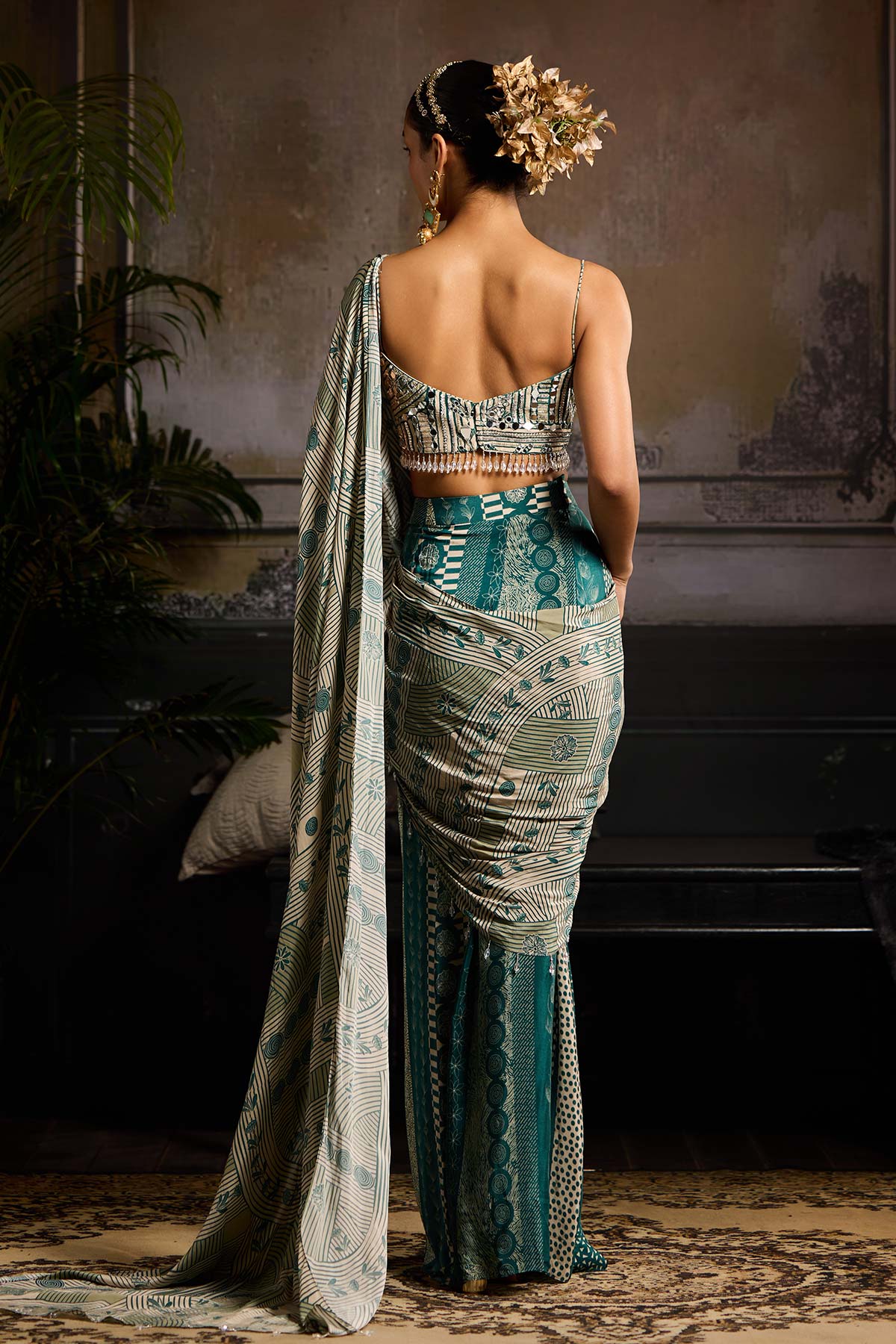 Beige & Teal Print and Highlighted Skirt Saree Set