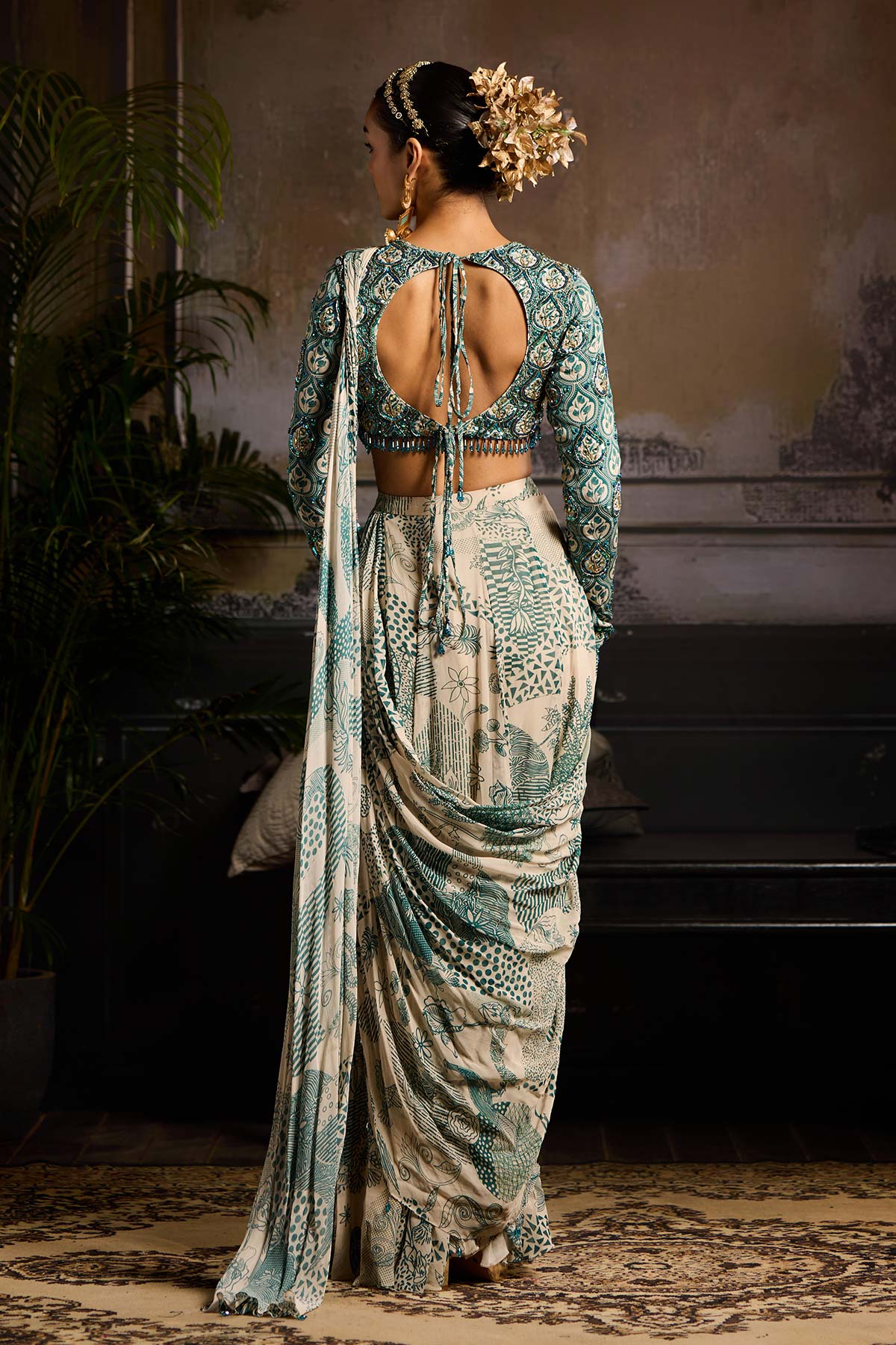 Beige & Teal Print and Highlighted Skirt Saree Set