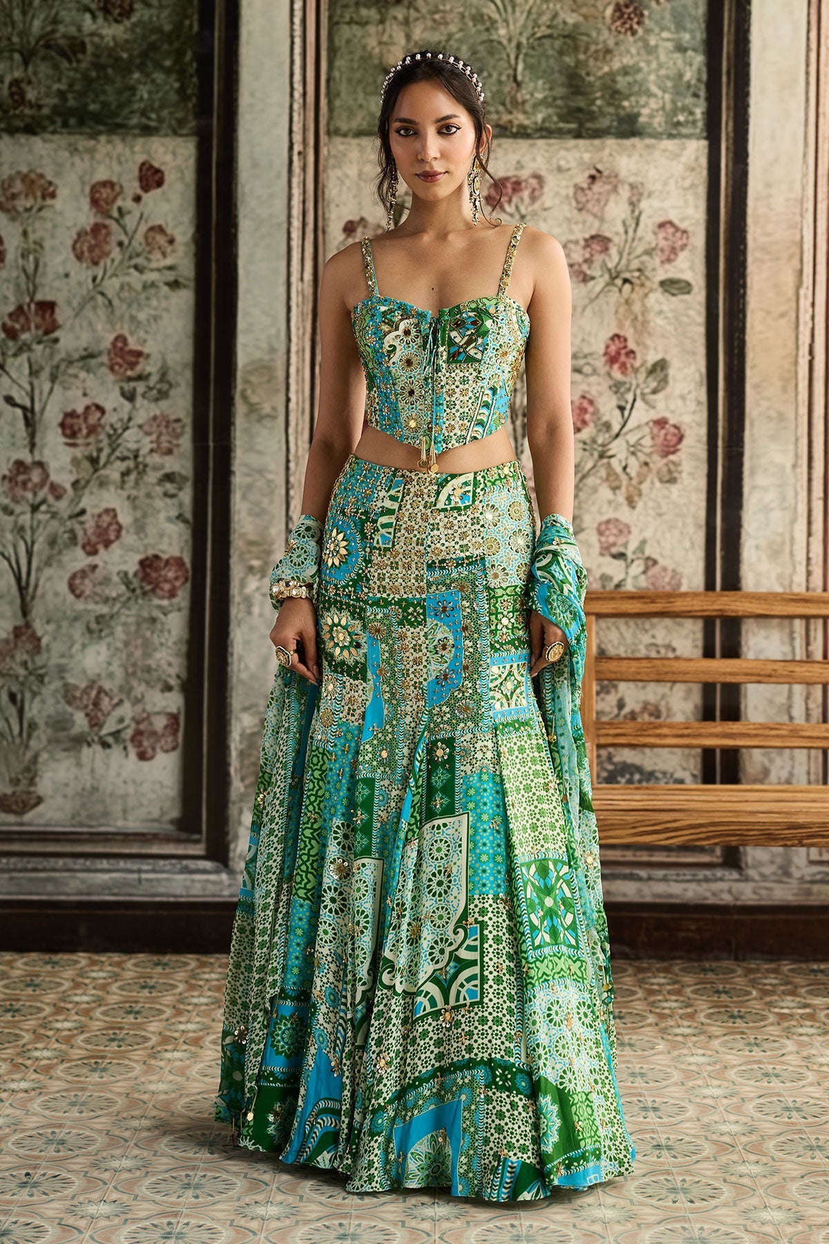 Aqua Print and Highlighted Corset Mermaid Skirt Set 00