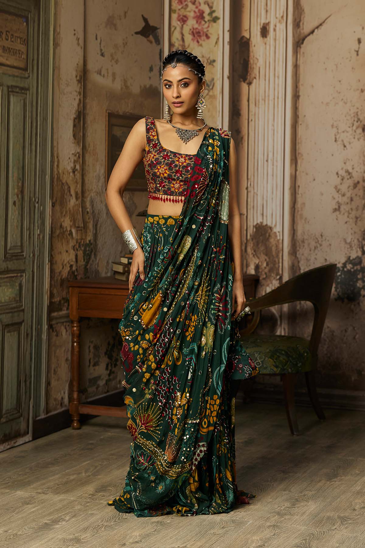 DARK GREEN PRINTED AND HIGHLIGHTED TIERED SKIRT SAREE SET