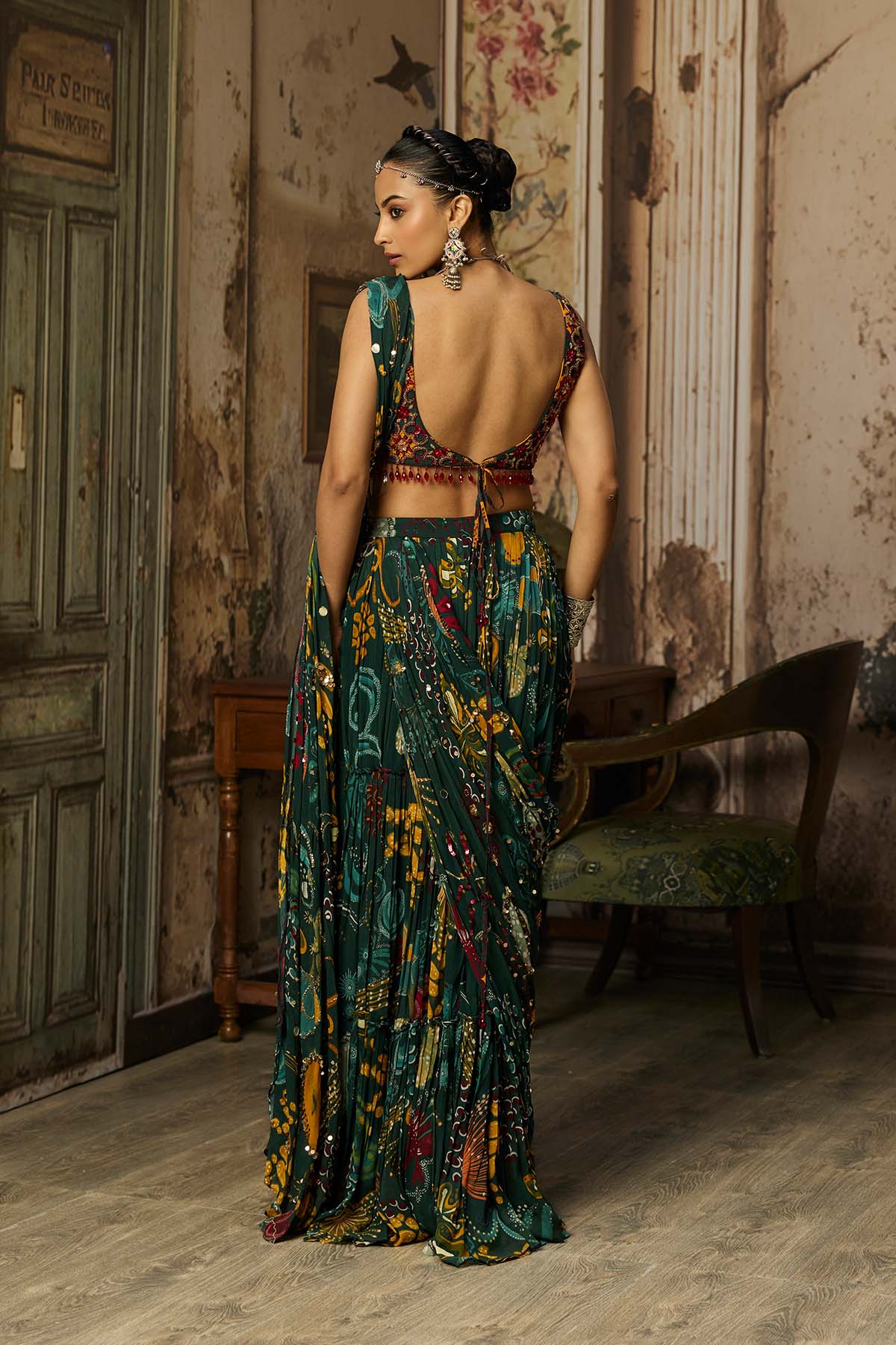 DARK GREEN PRINTED AND HIGHLIGHTED TIERED SKIRT SAREE SET