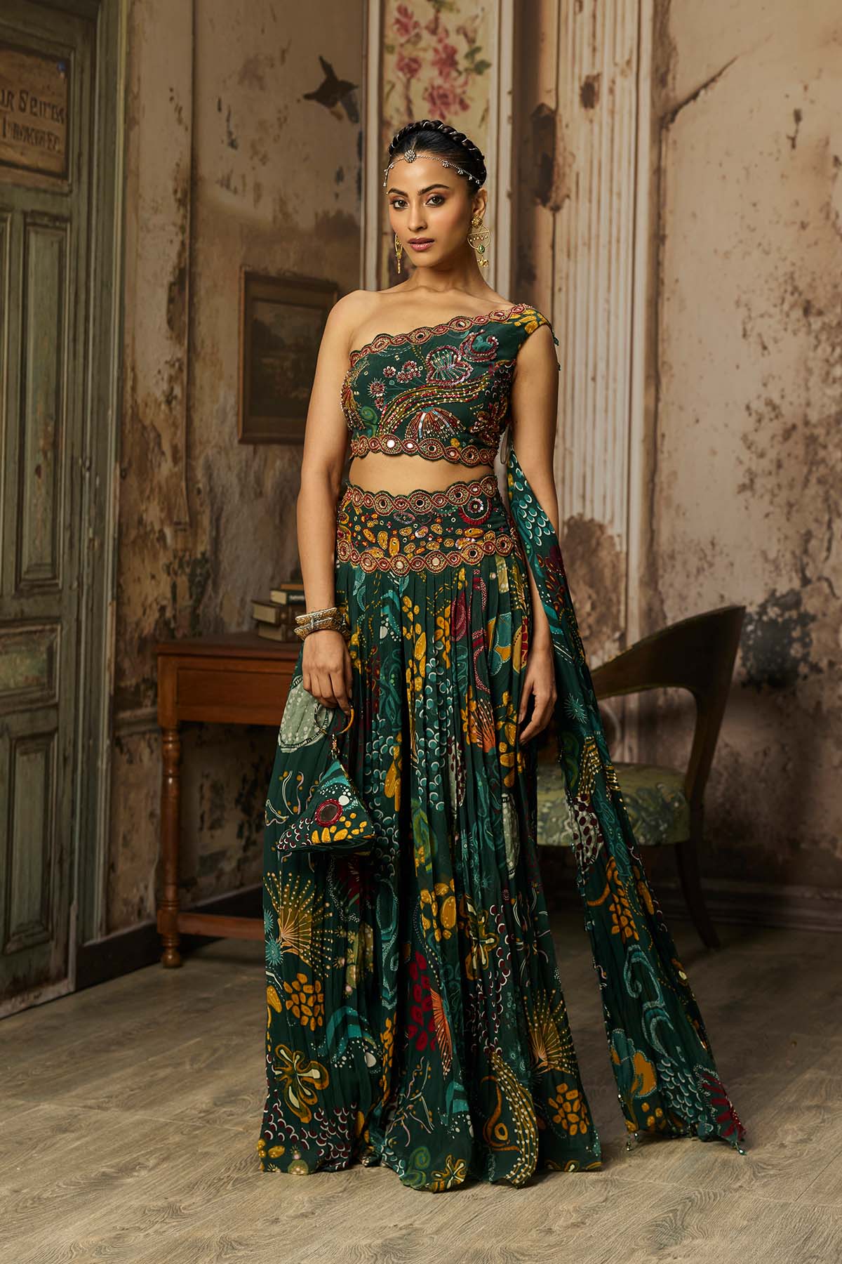 DARK GREEN PRINT AND HIGHLIGHTED PLEATED PANTS SET