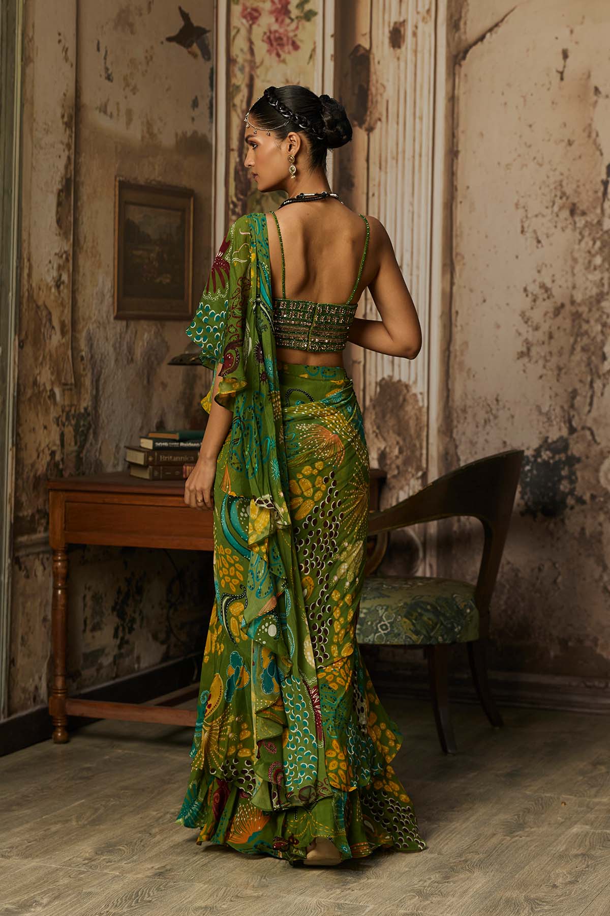 PEAR GREEN PRINTED AND HIGHLIGHTED RUFFLE SKIRT SAREE SET
