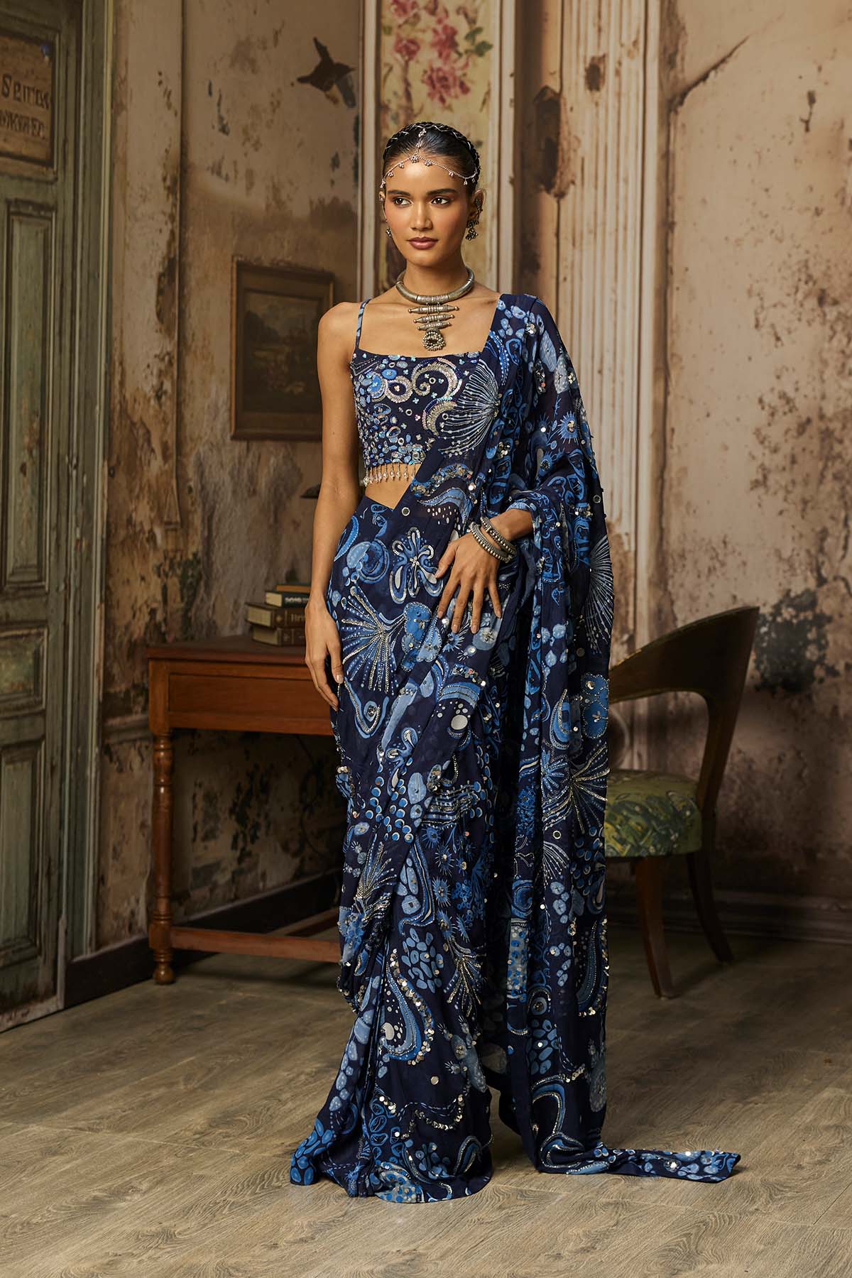 NAVY BLUE PRINTED AND HIGHLIGHTED CLASSIC SAREE SET