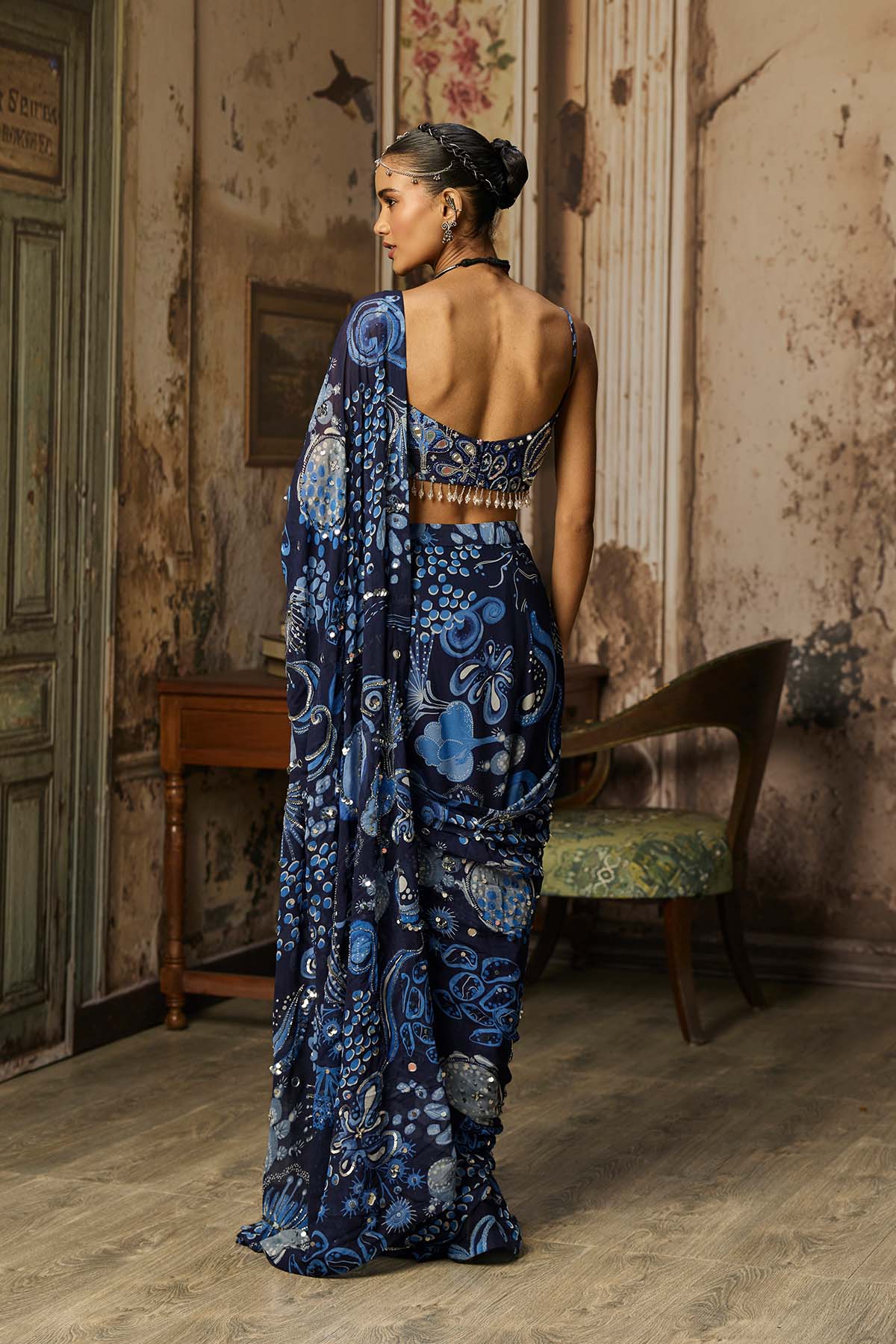 NAVY BLUE PRINTED AND HIGHLIGHTED CLASSIC SAREE SET