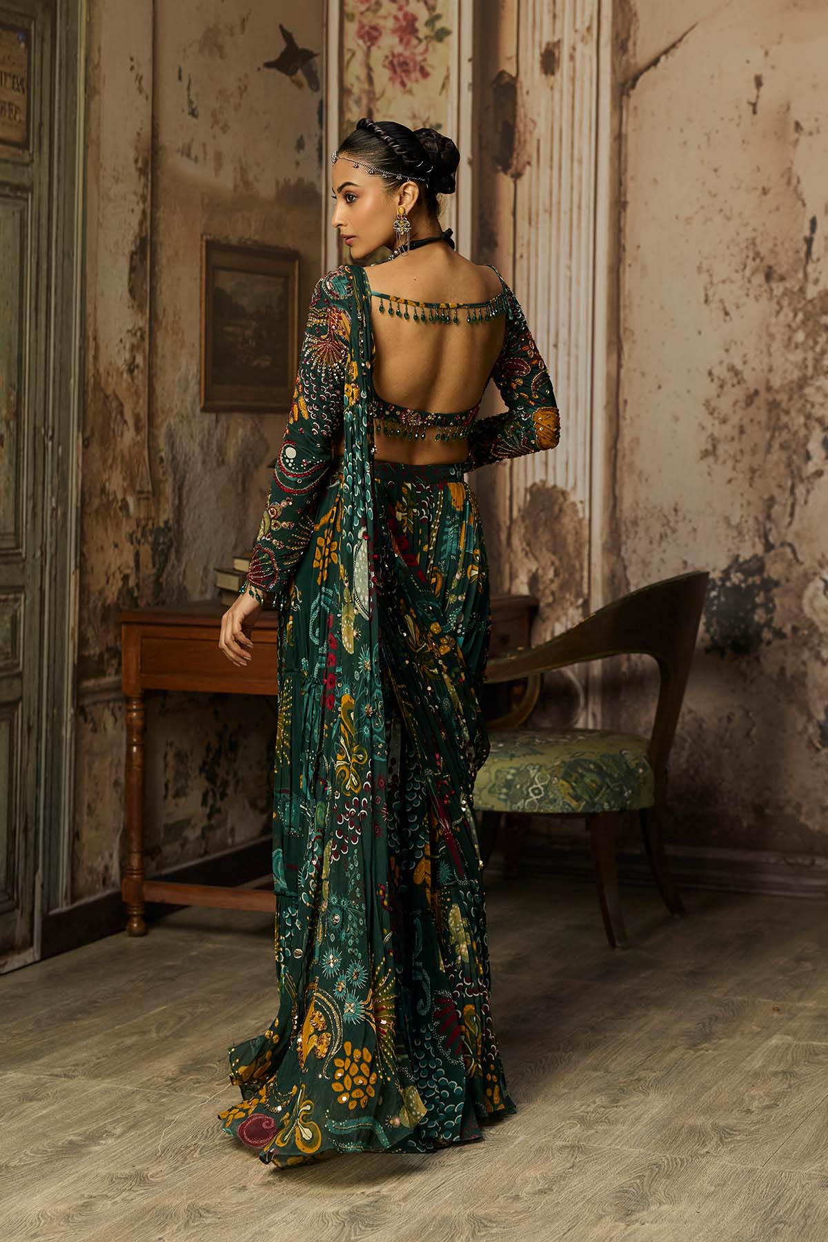 DARK GREEN PRINTED AND HIGHLIGHTED TIERED SKIRT SAREE SET